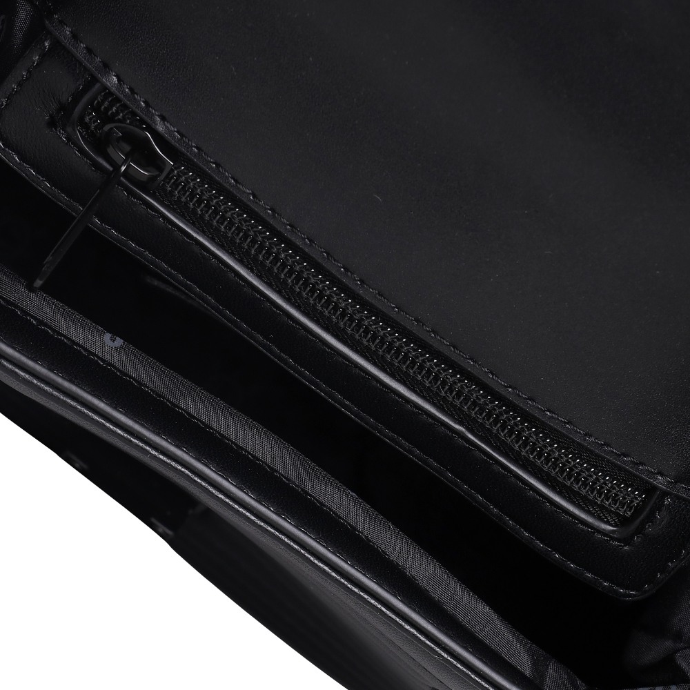 Bkhy Black-Black Crossbody