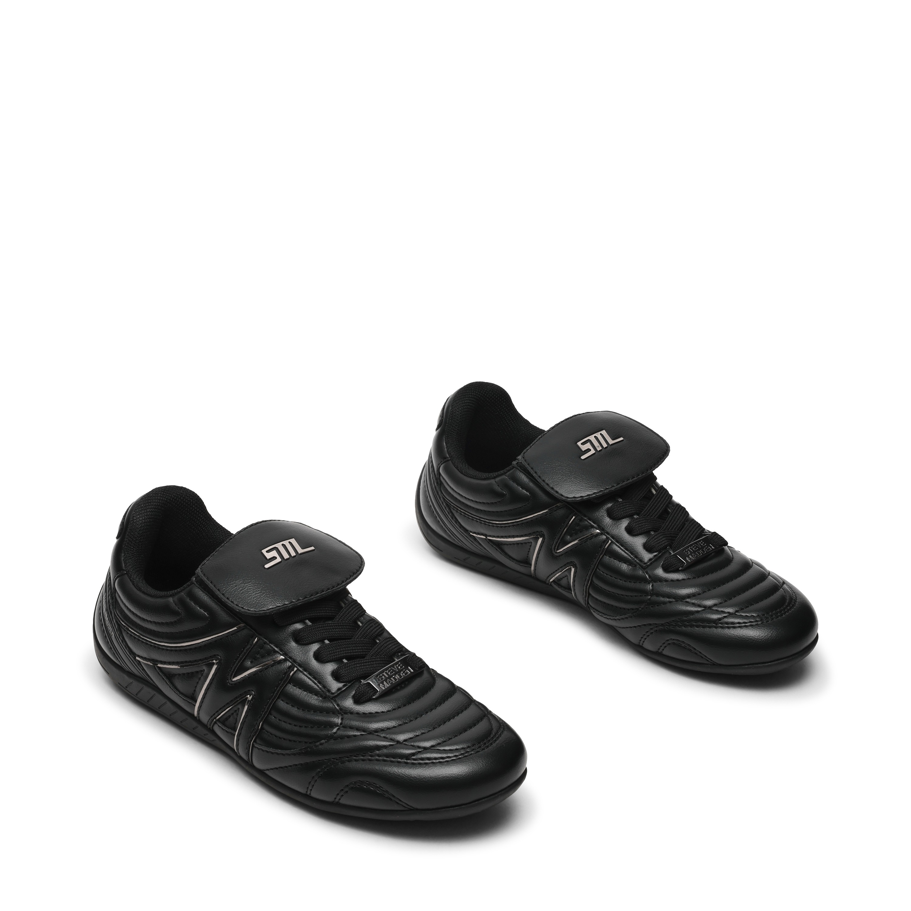 Freekick Black-Silver Sneakers