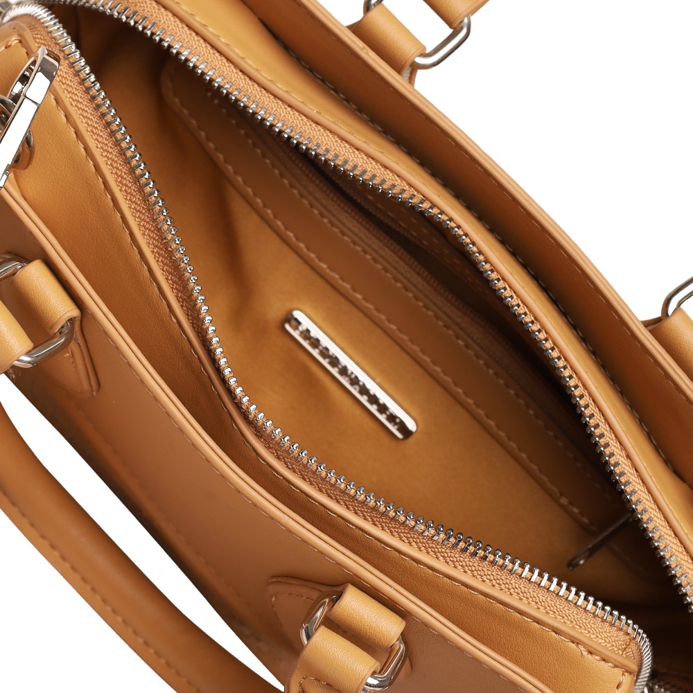 Bknott Saddle Crossbody