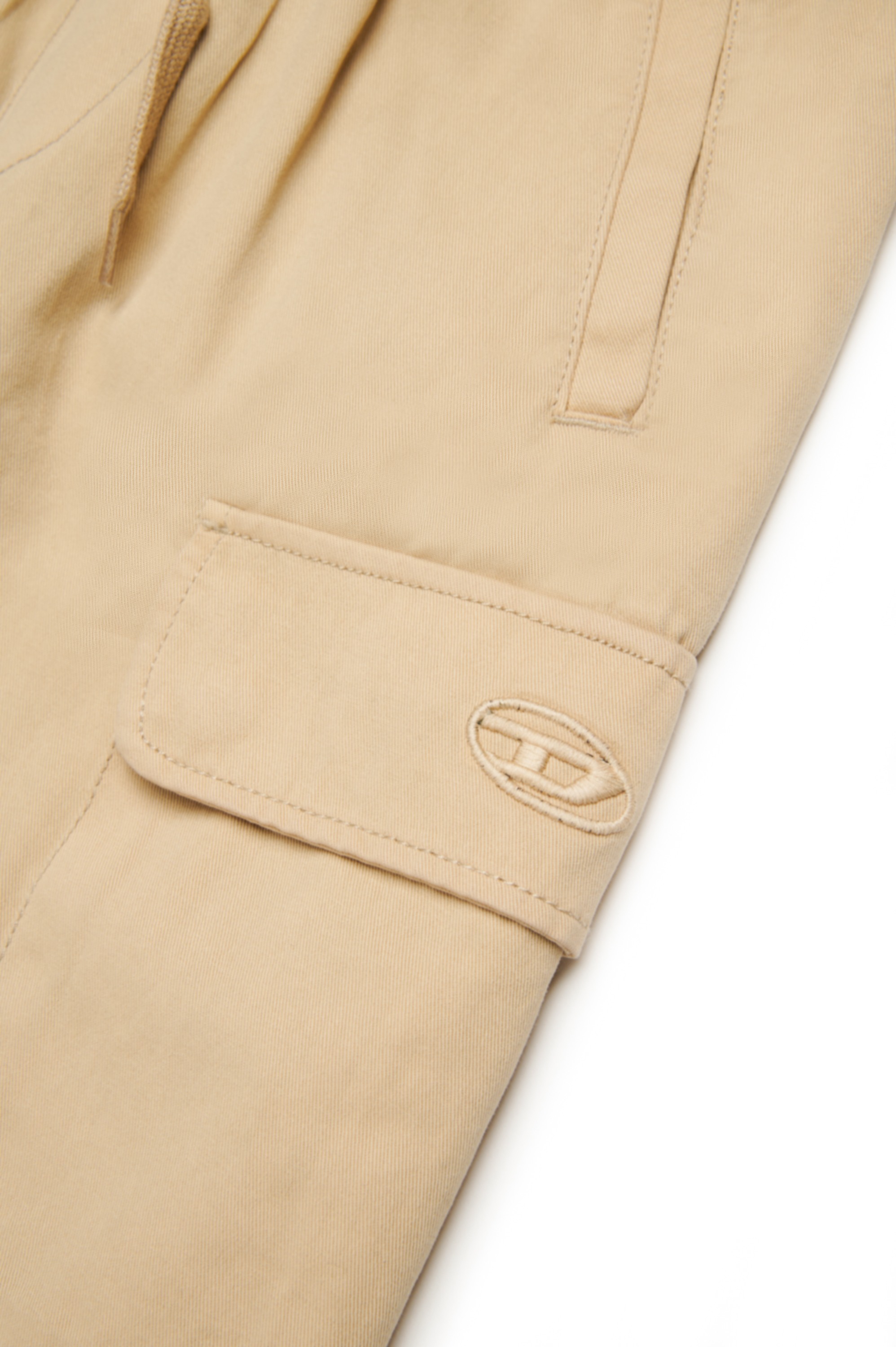 Brown Cargo shorts in cotton gabardine
