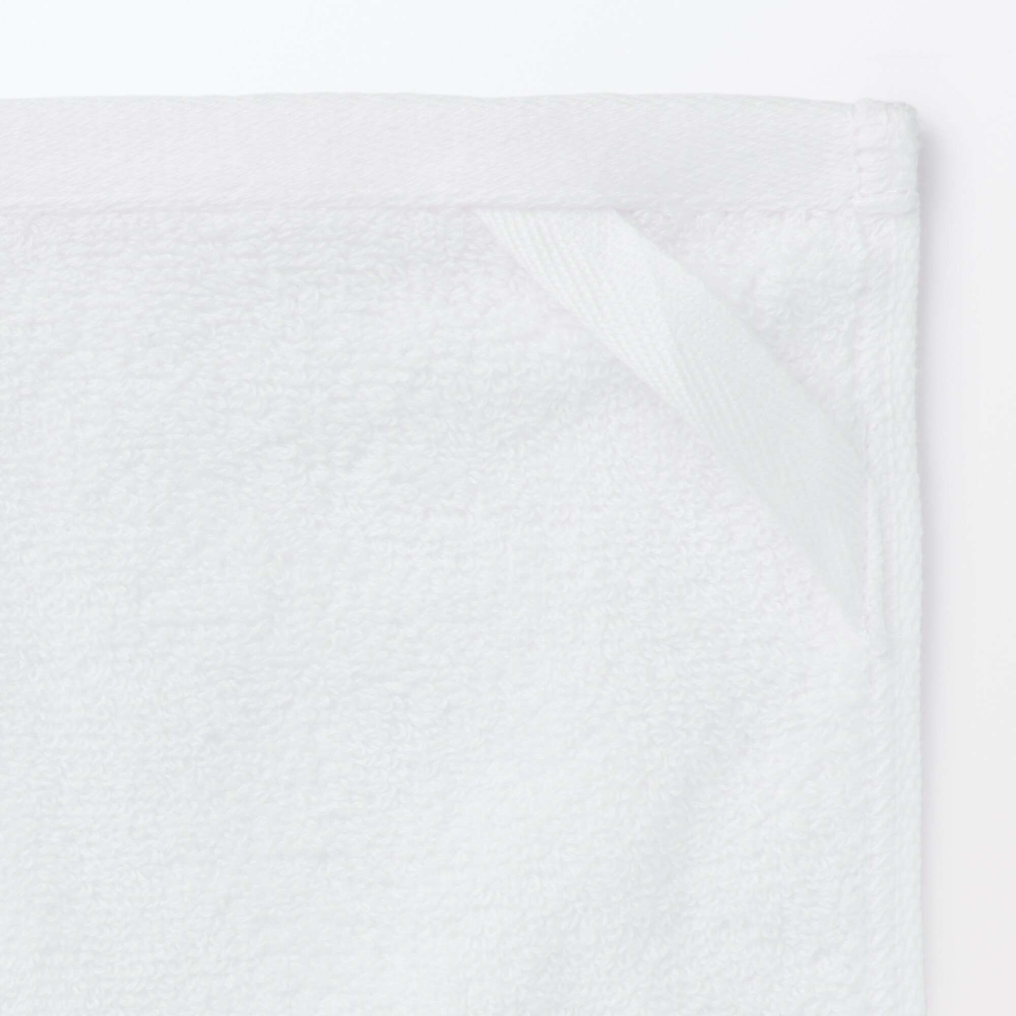 TWIN PILE HAND TOWEL WITH LOOP