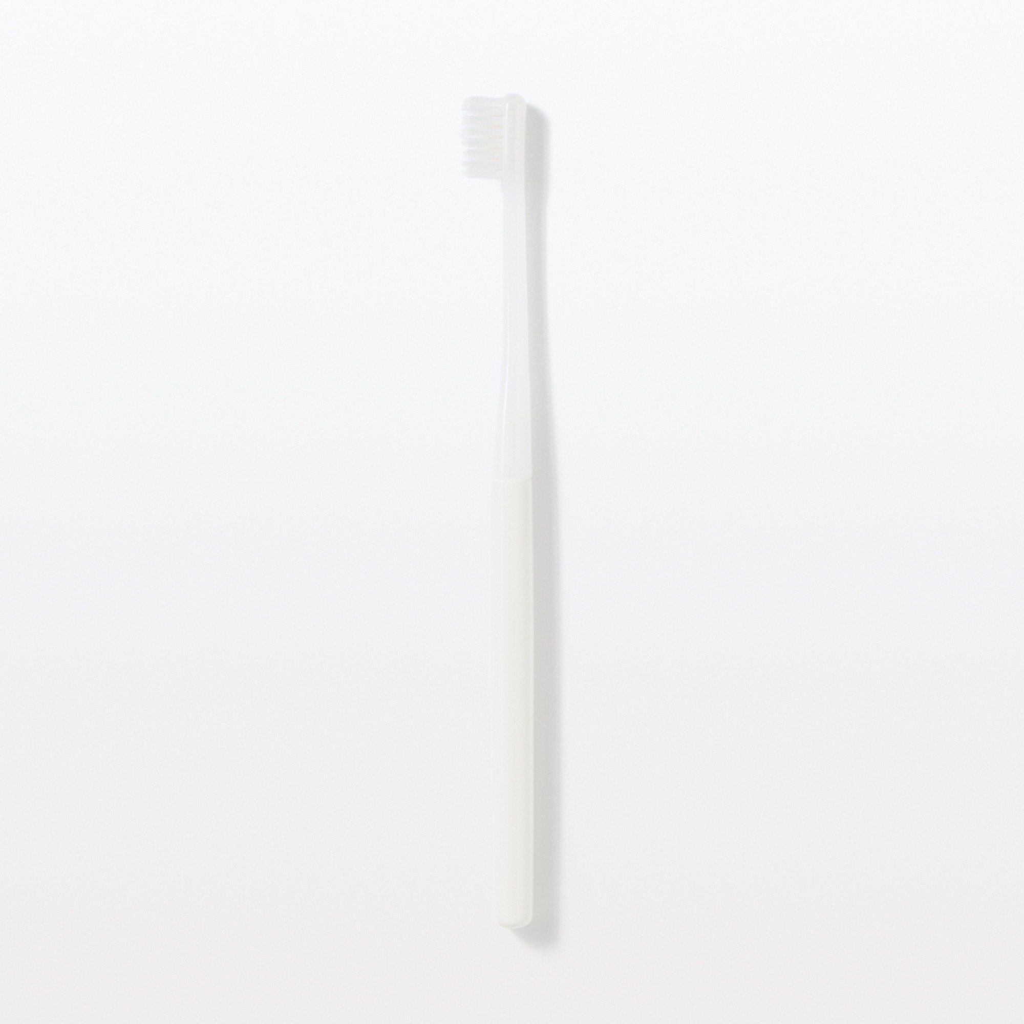 Replaceable head Toothbrush
