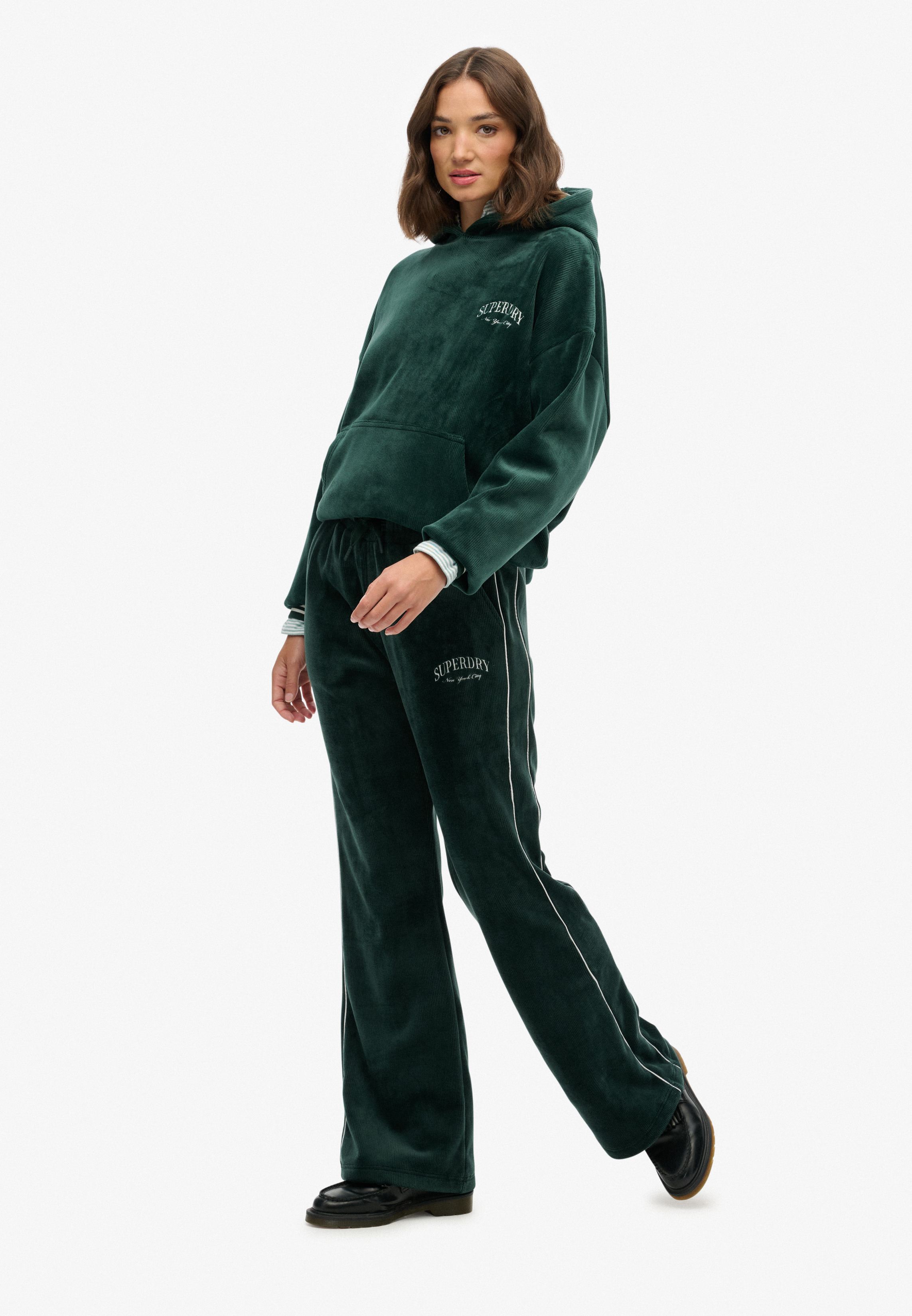 COUNTRY CLUB VELOUR TRACK PANT