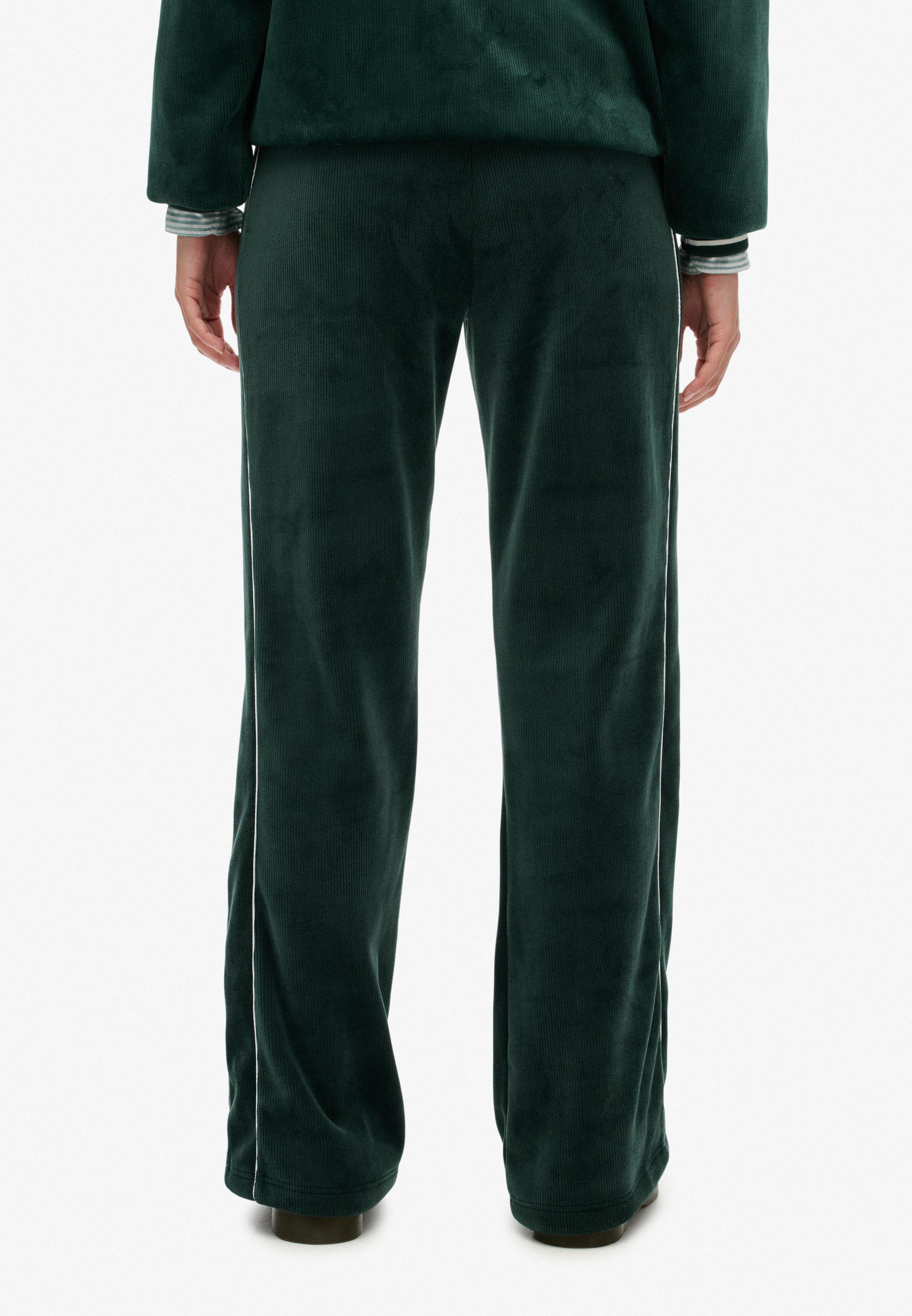 COUNTRY CLUB VELOUR TRACK PANT
