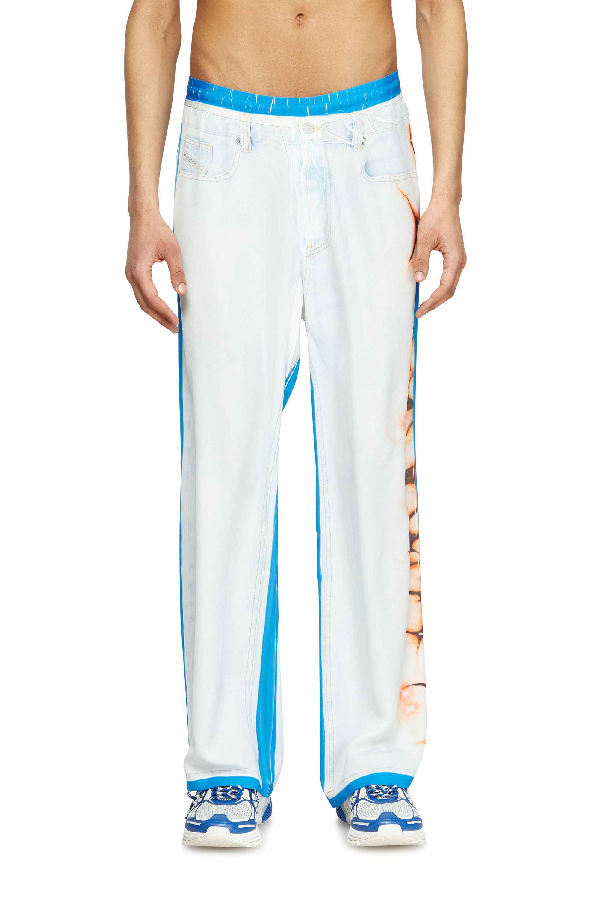 Blue Relaxed pant with graffiti print