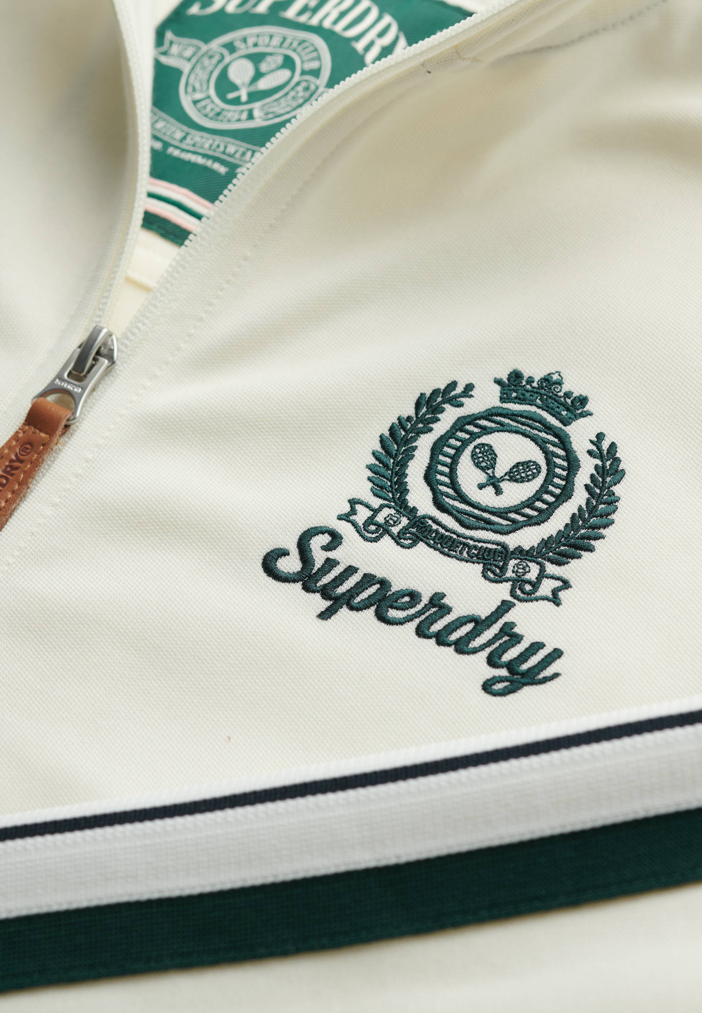 COUNTRY CLUB TRACK TOP