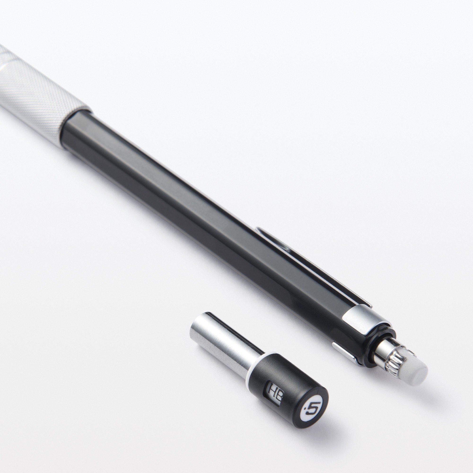 Balanced mechanical pencil