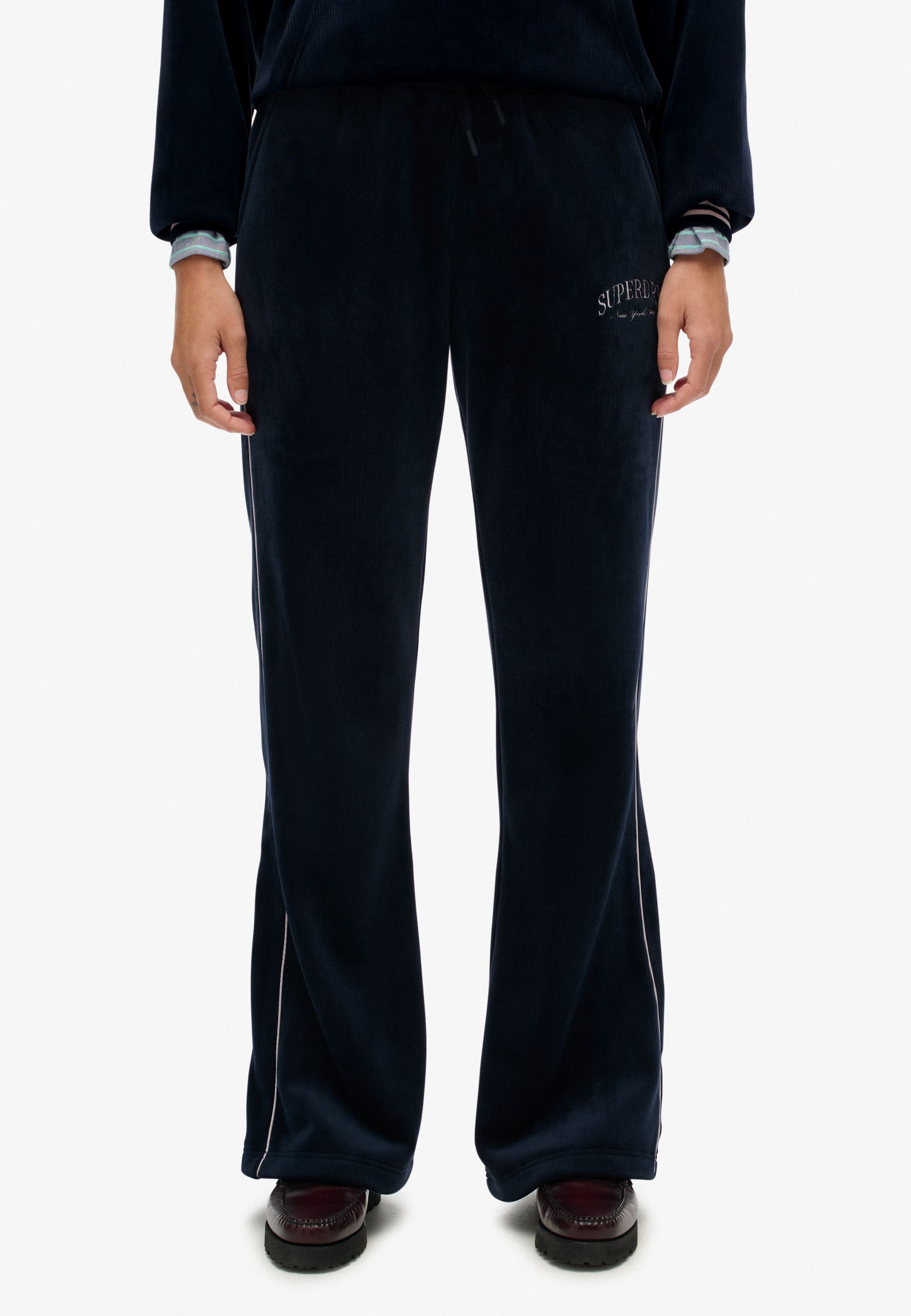 COUNTRY CLUB VELOUR TRACK PANT