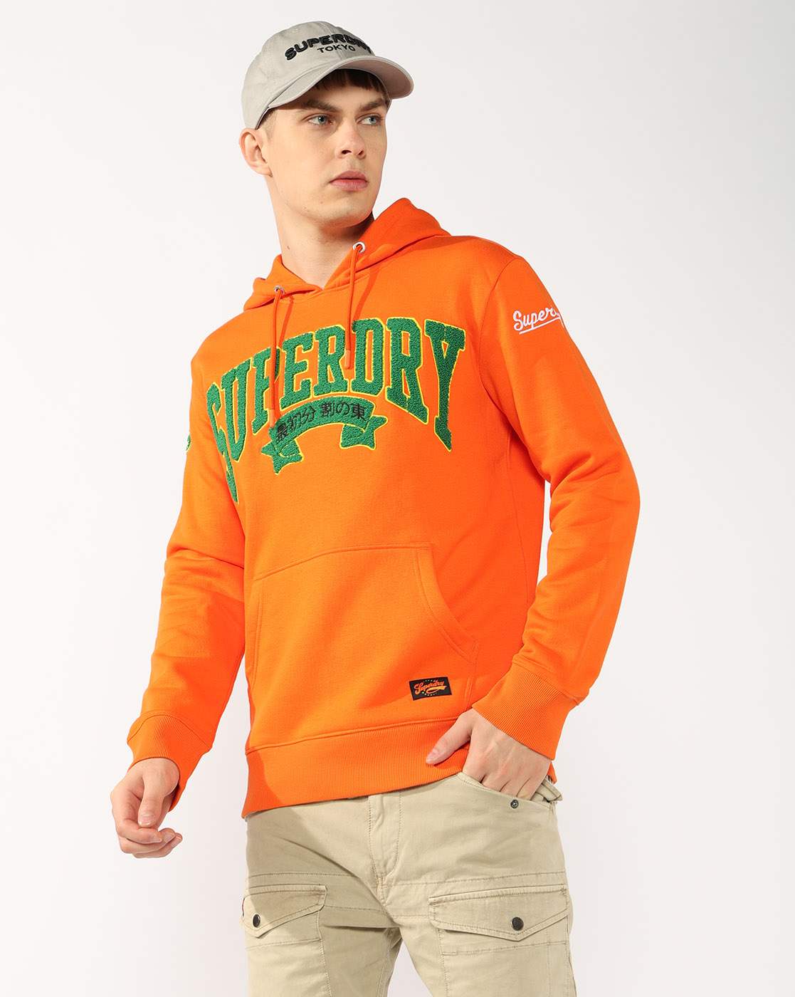 VARSITY BADGE HOODIE