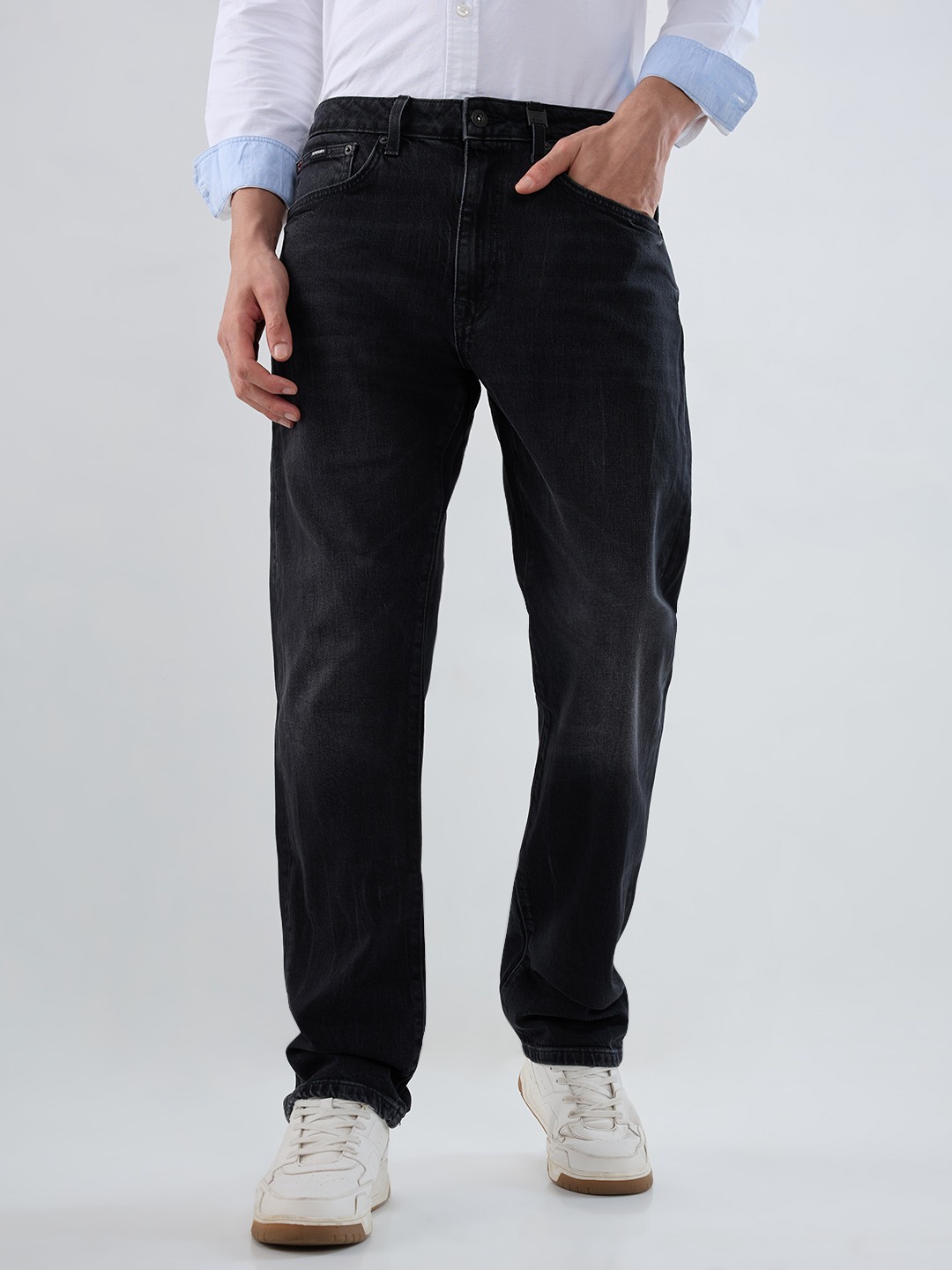 VINTAGE STRAIGHT JEANS