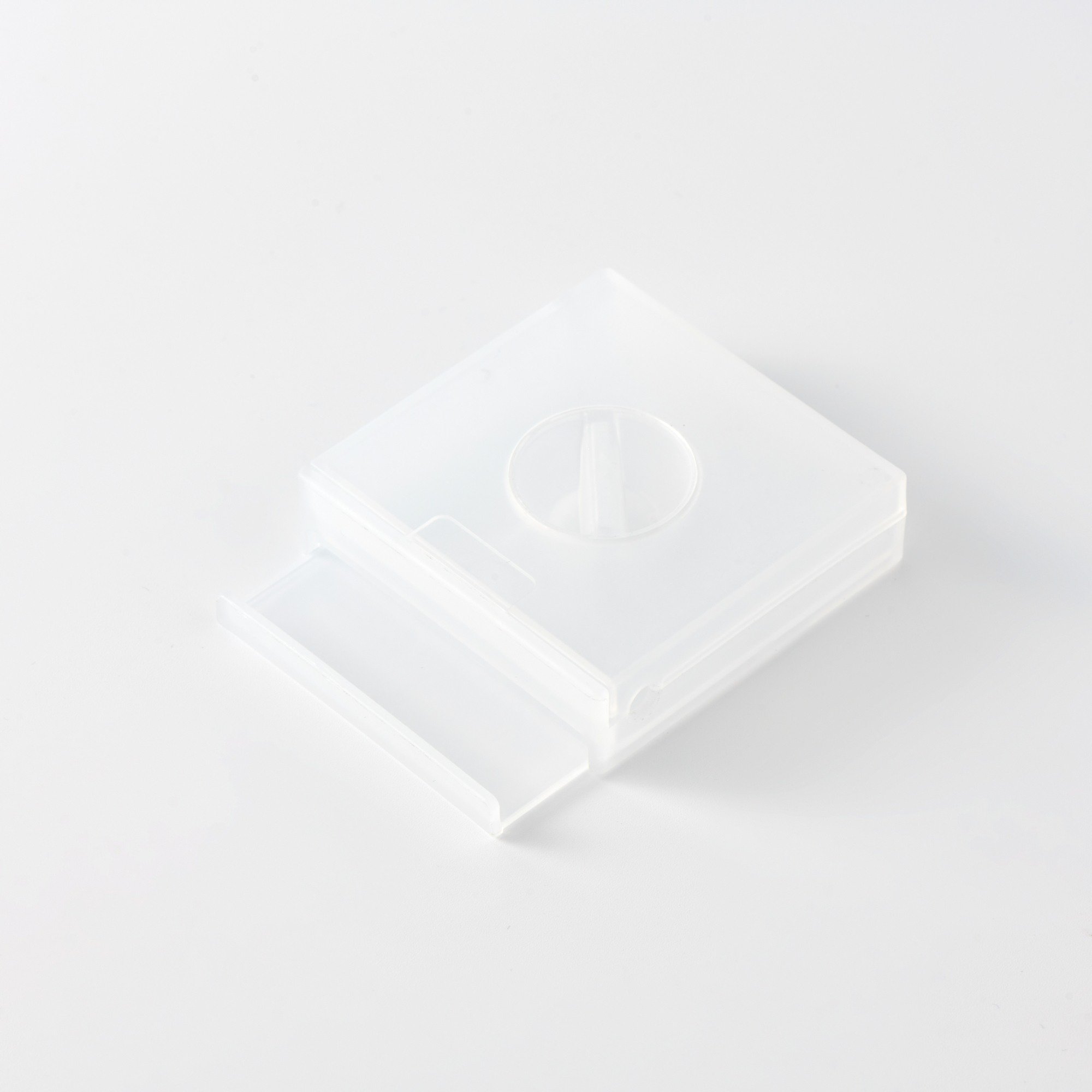 POLYPROPYLENE CABLE CASE W/STAND