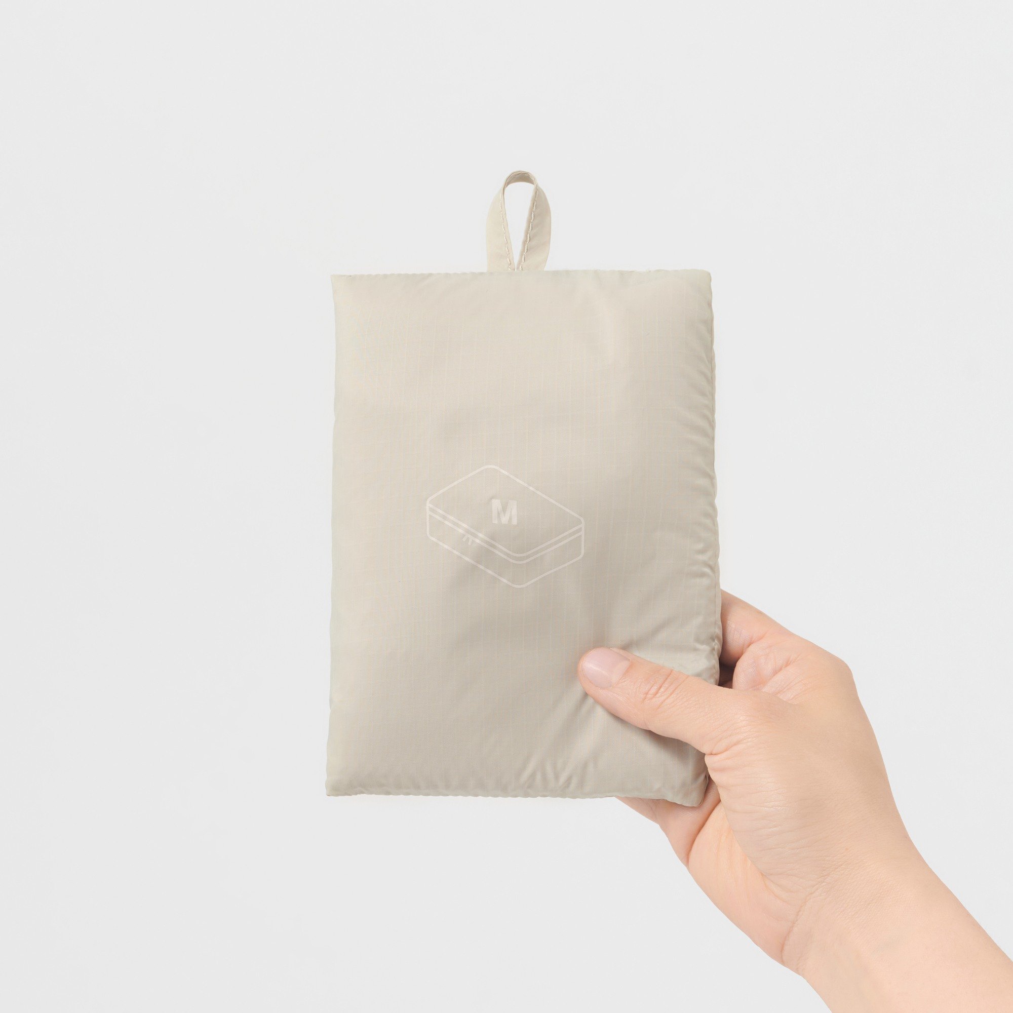 FOLDABLE STORAGE CASE M