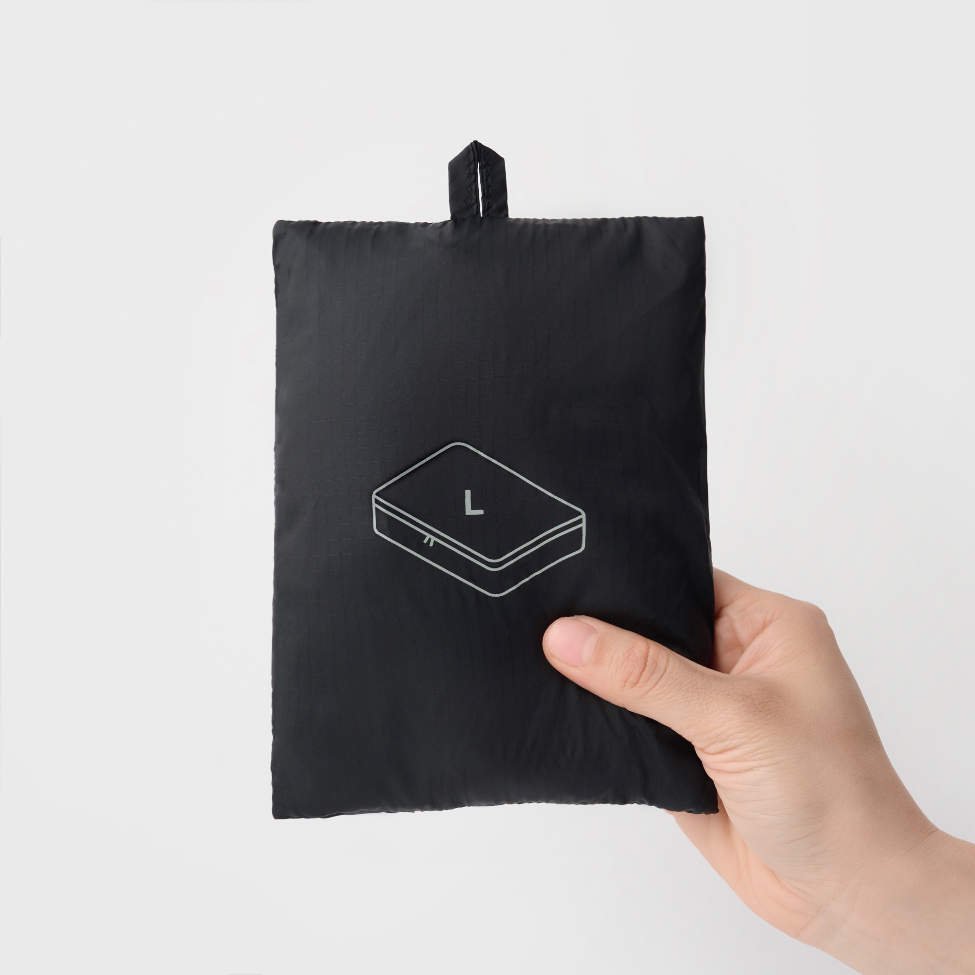 FOLDABLE STORAGE CASE L