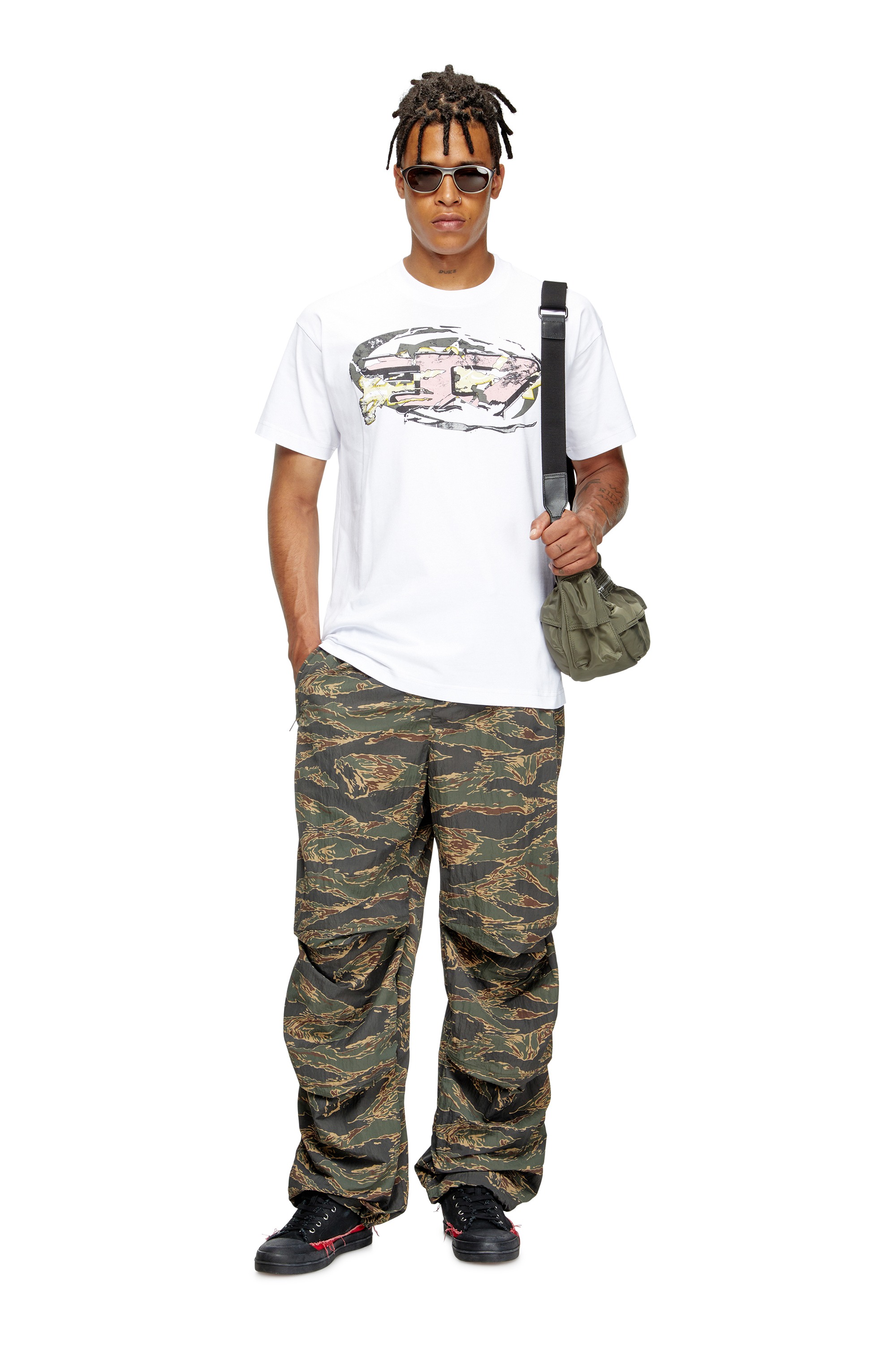 Green Multi-Pkts-Multipocket bag in utilitarian shell