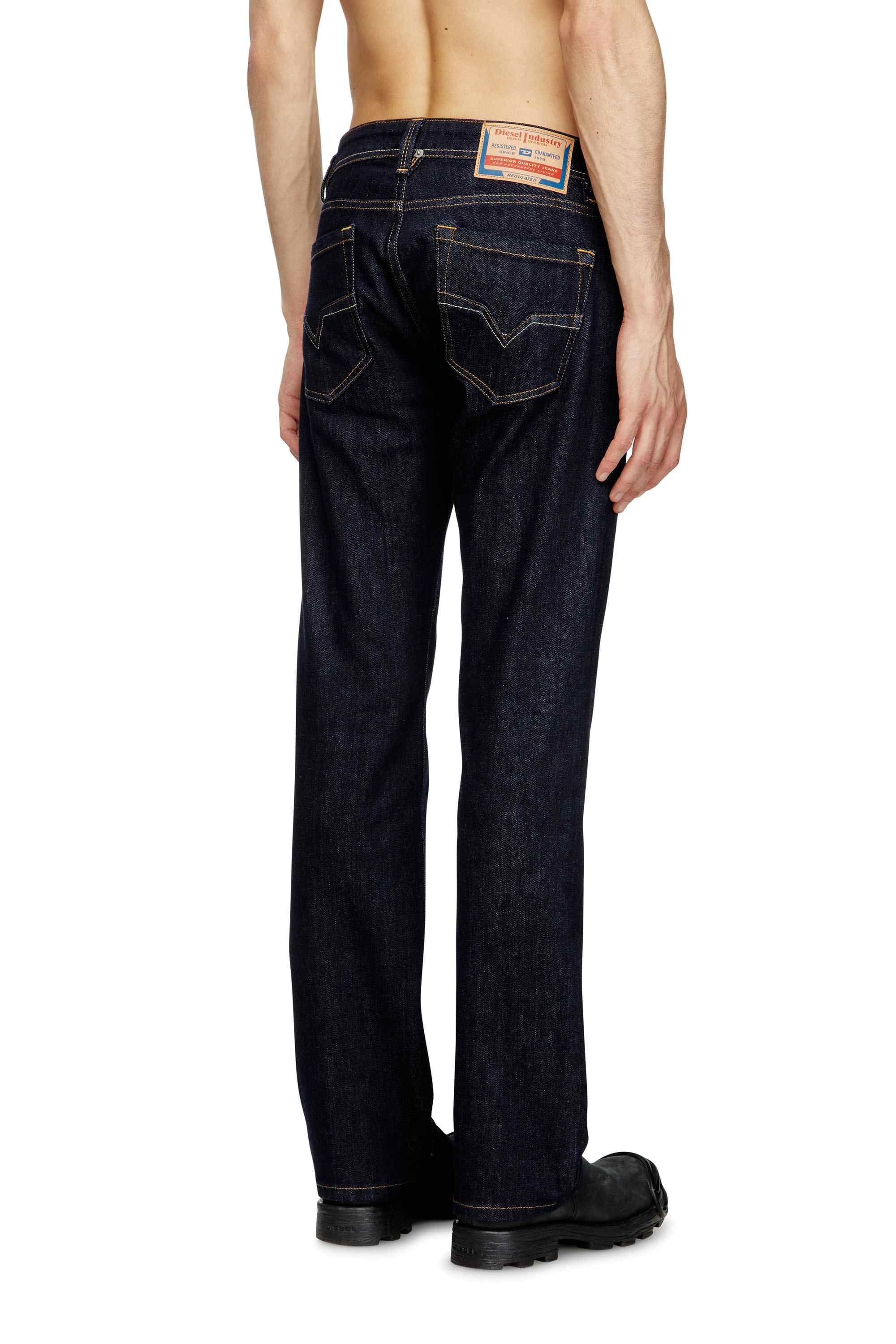 Blue Regular Jeans - 1985 Larkee