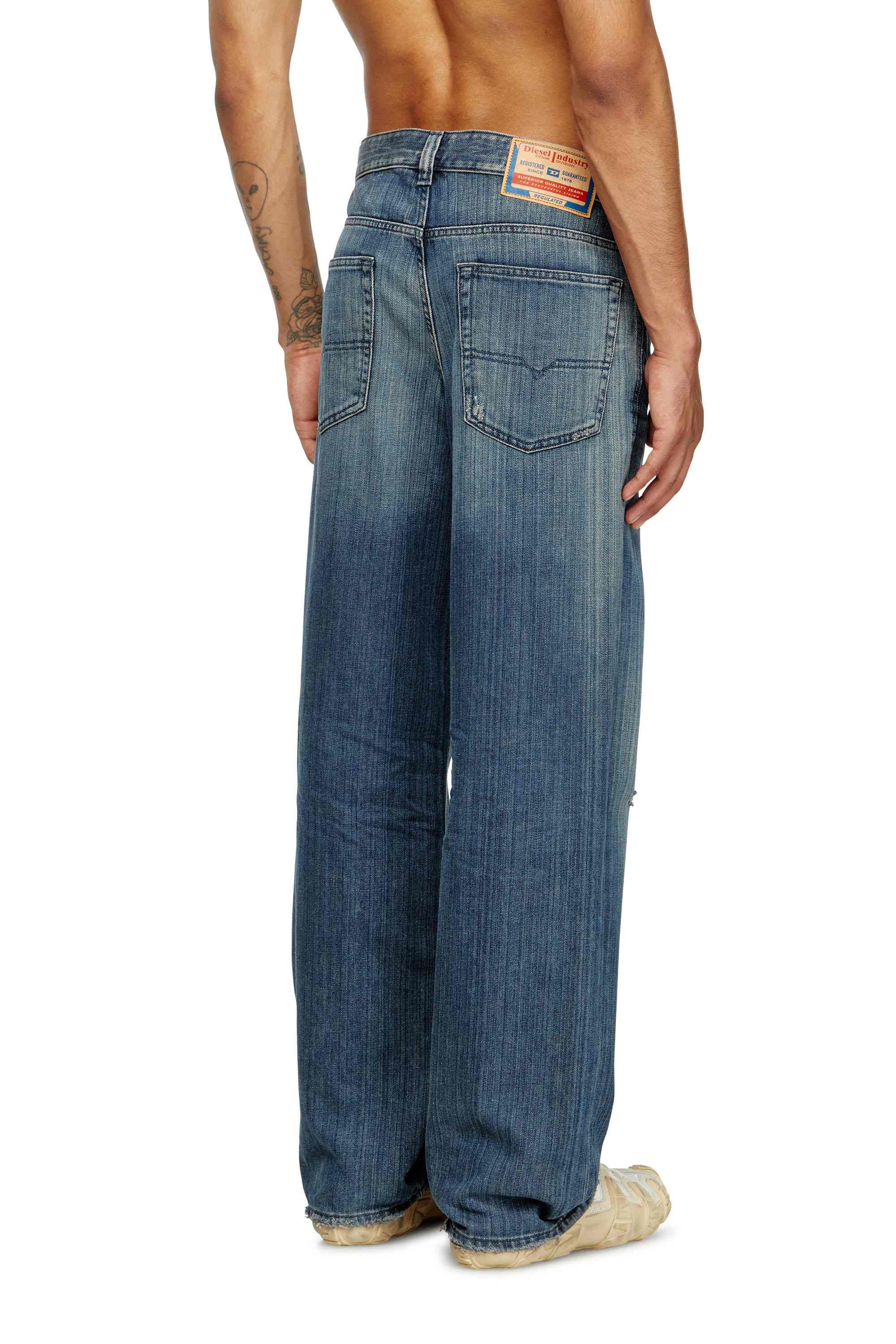 Black Relaxed Jeans - 2001 D-Macro