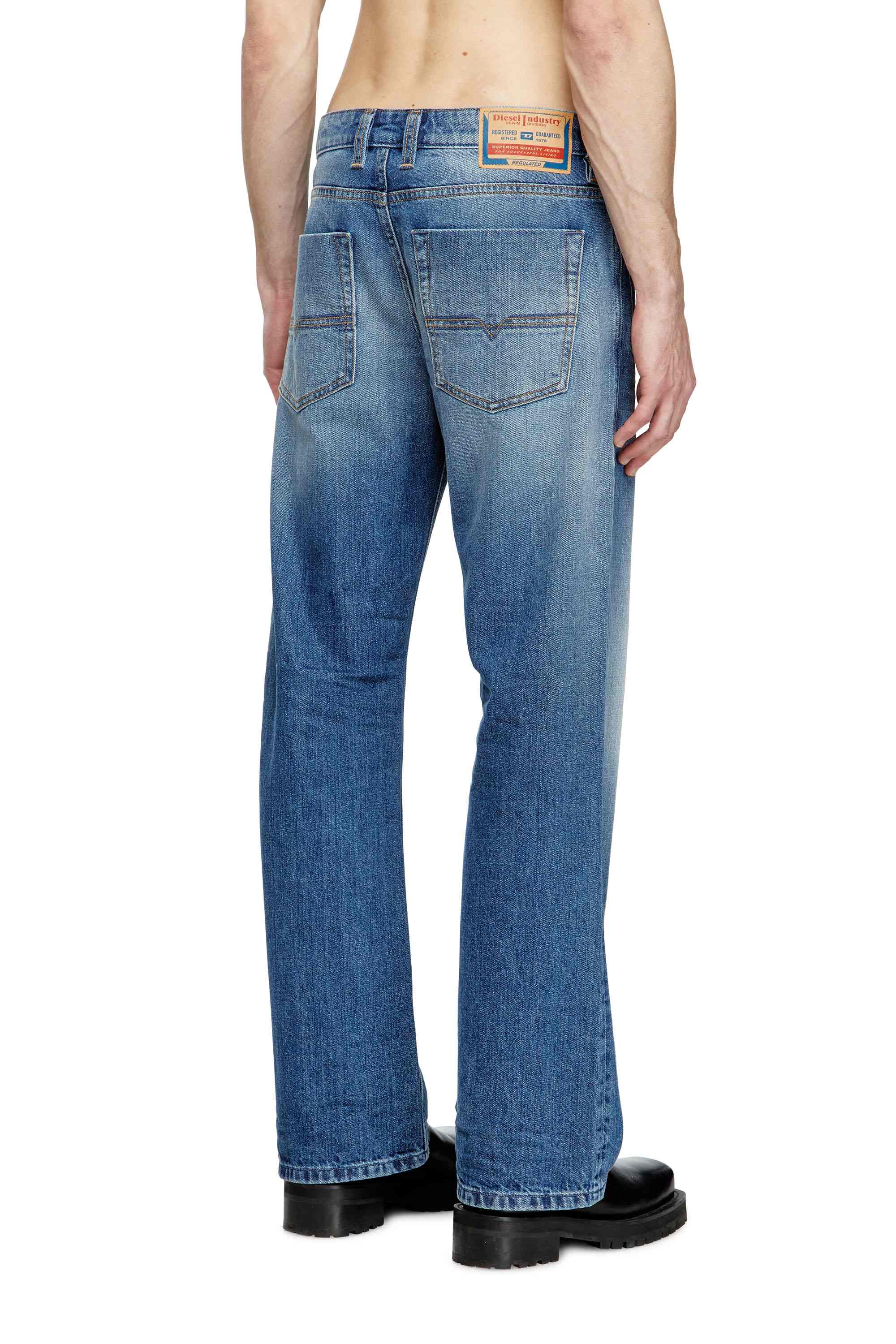 Black Relaxed Jeans - 1980 D-Eeper