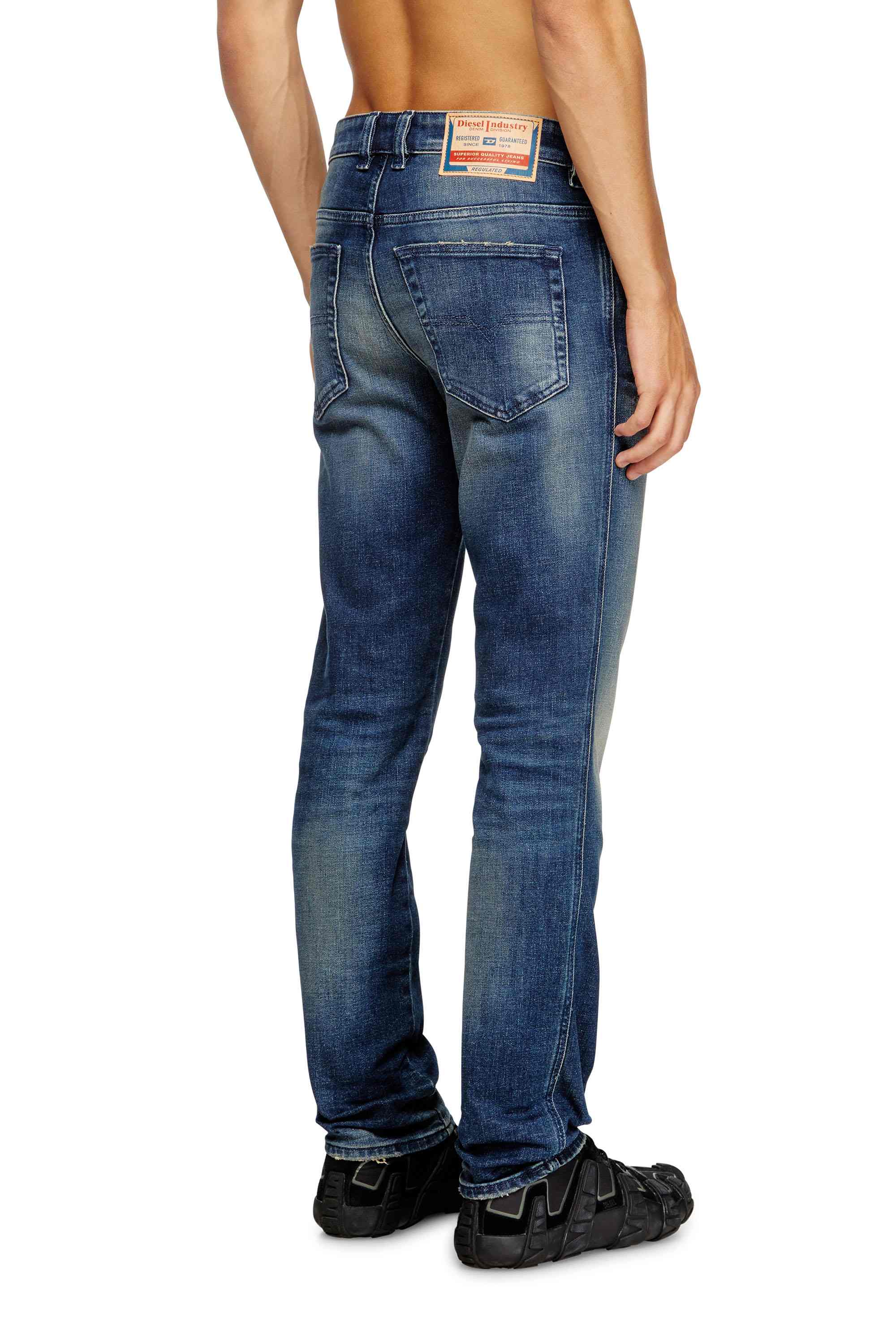 Black Slim Jeans - 1993 D-Vyl
