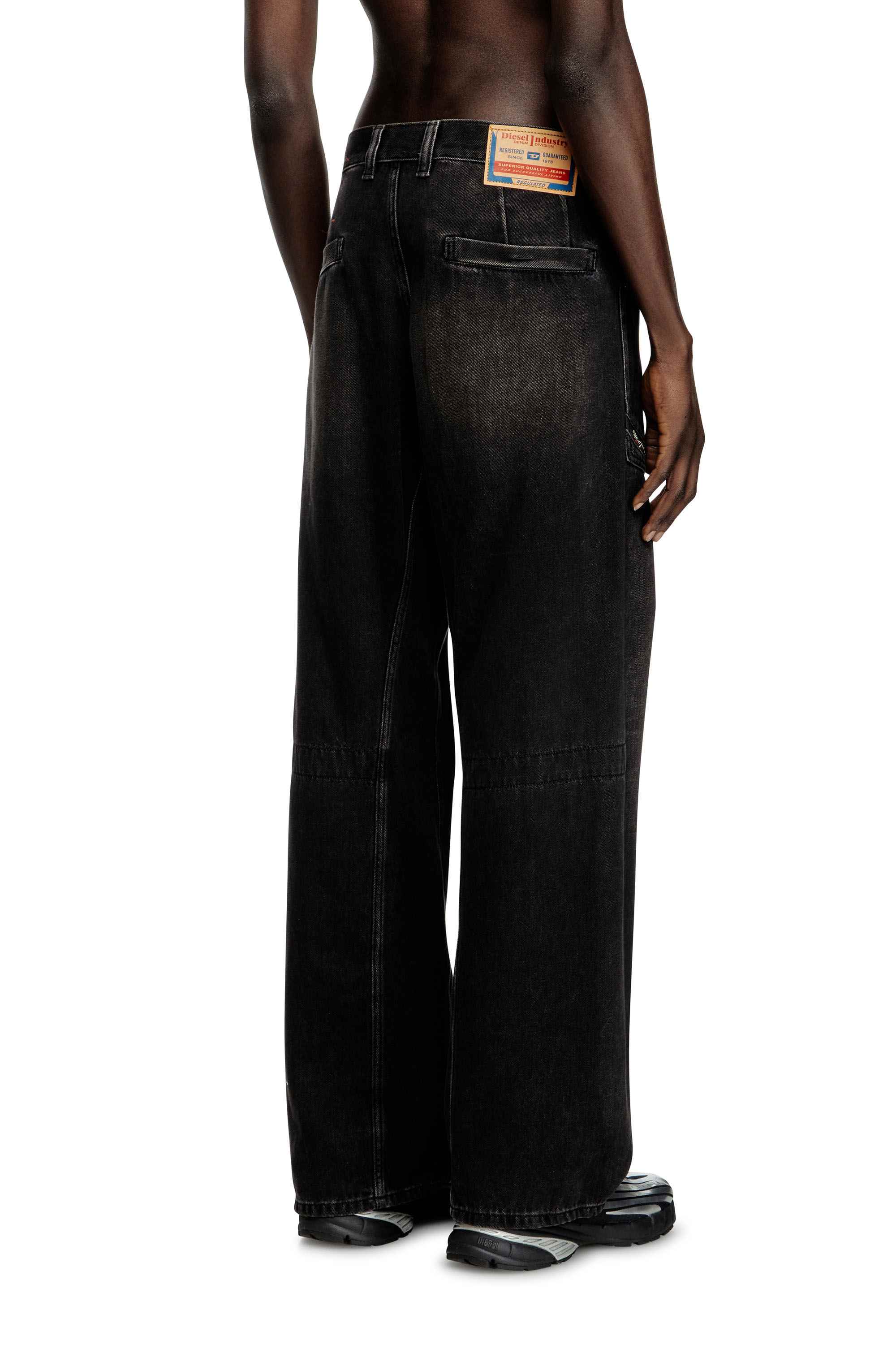 Black Relaxed Jeans - D-Zeta