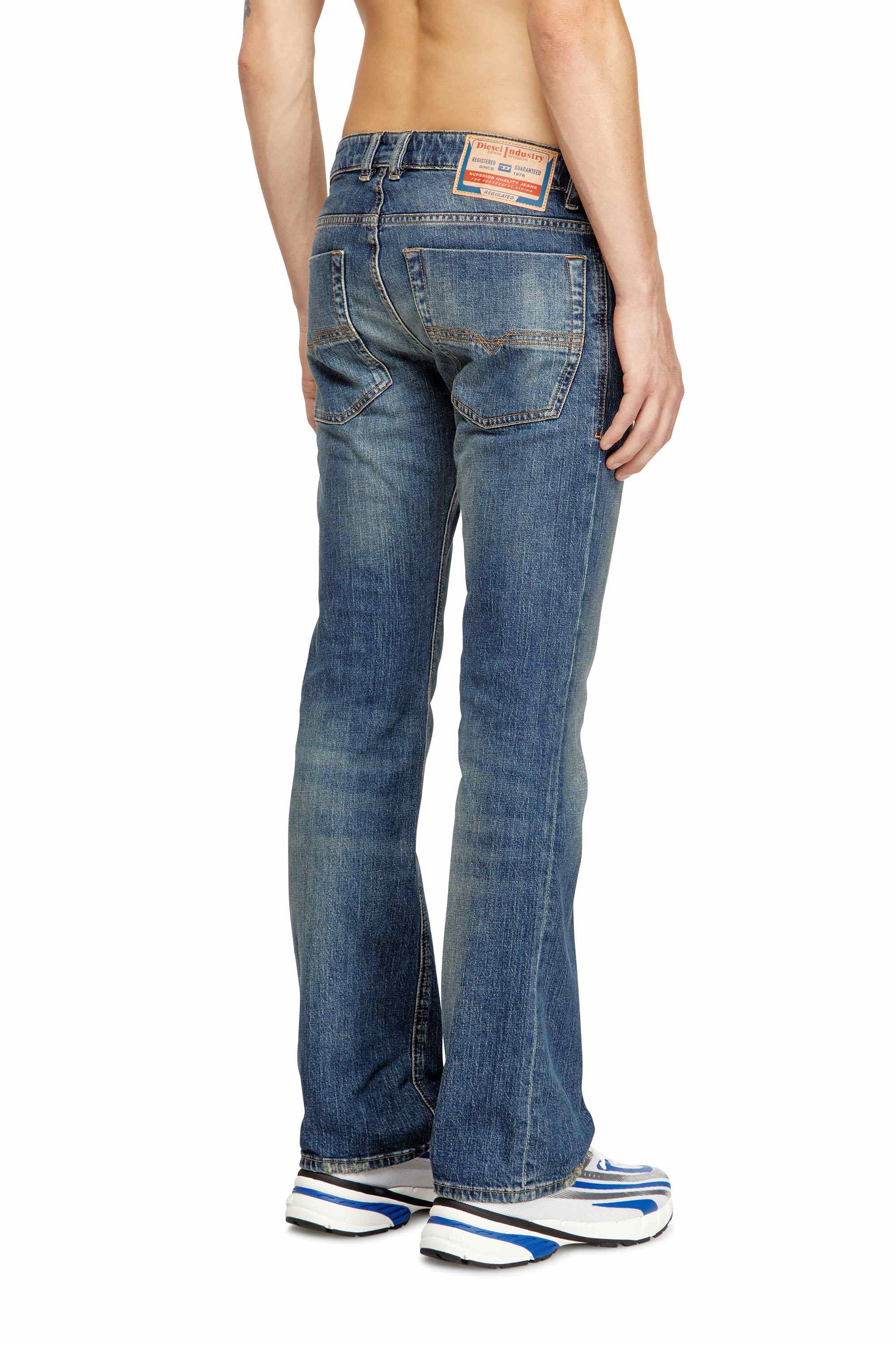 Black Bootcut Jeans - 2007 Zatiny