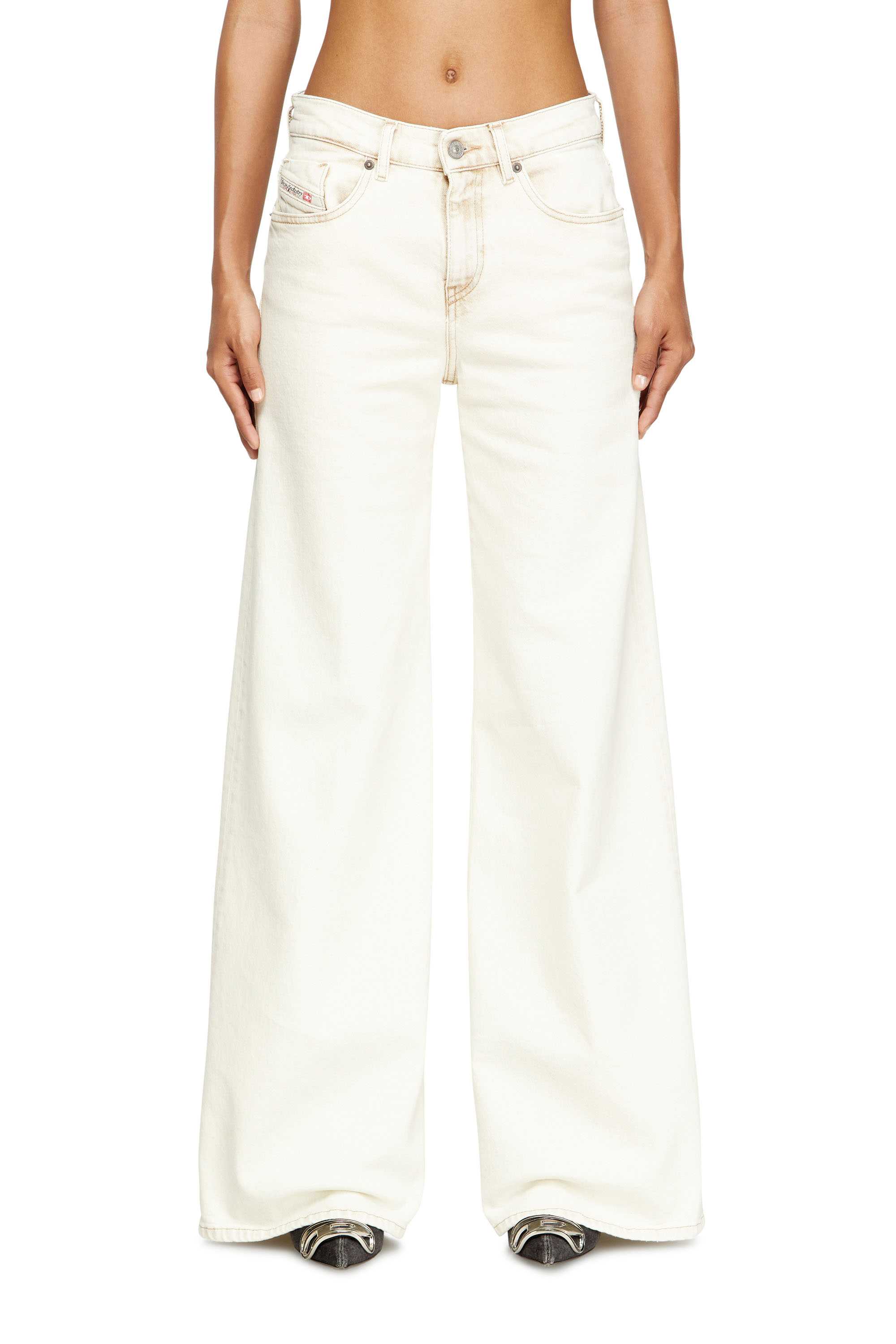 Beige Flare Jeans - 1978 D-Akemi