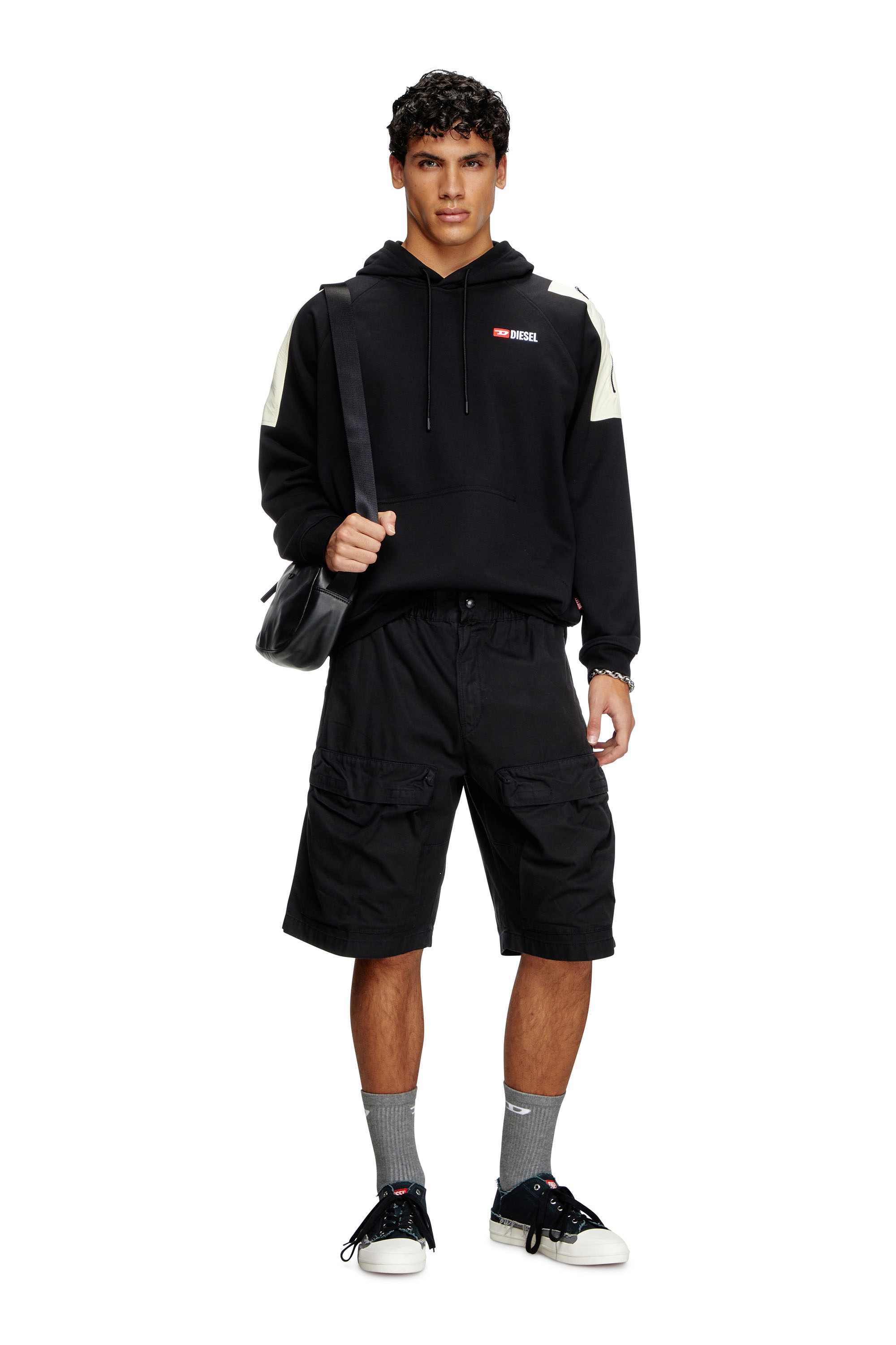 Black Cargo shorts in cotton twill