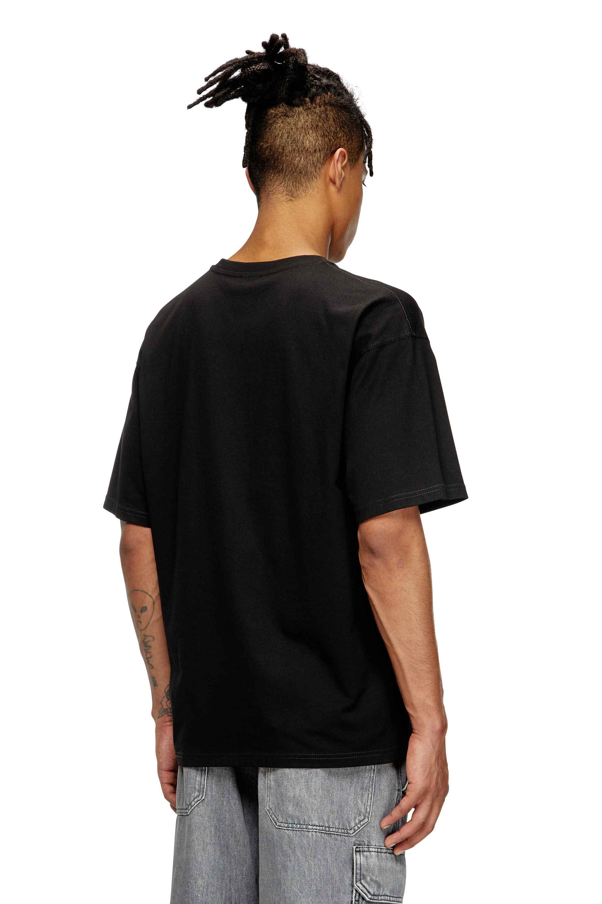 Black T-shirt with 78 print