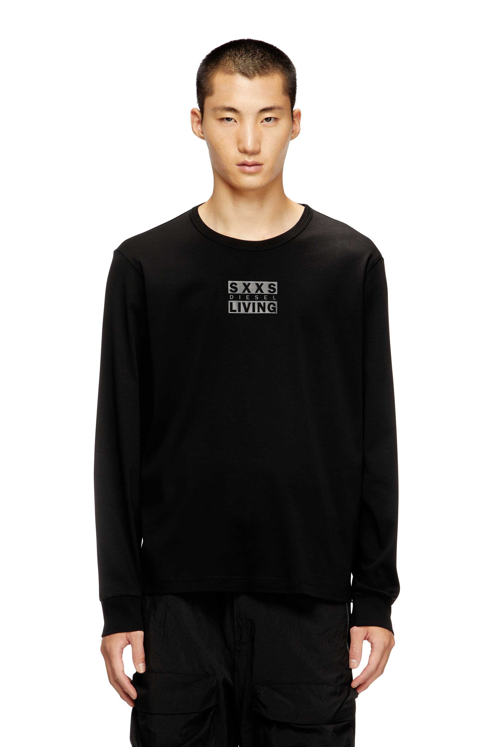 Black Long-sleeve cotton t-shirt