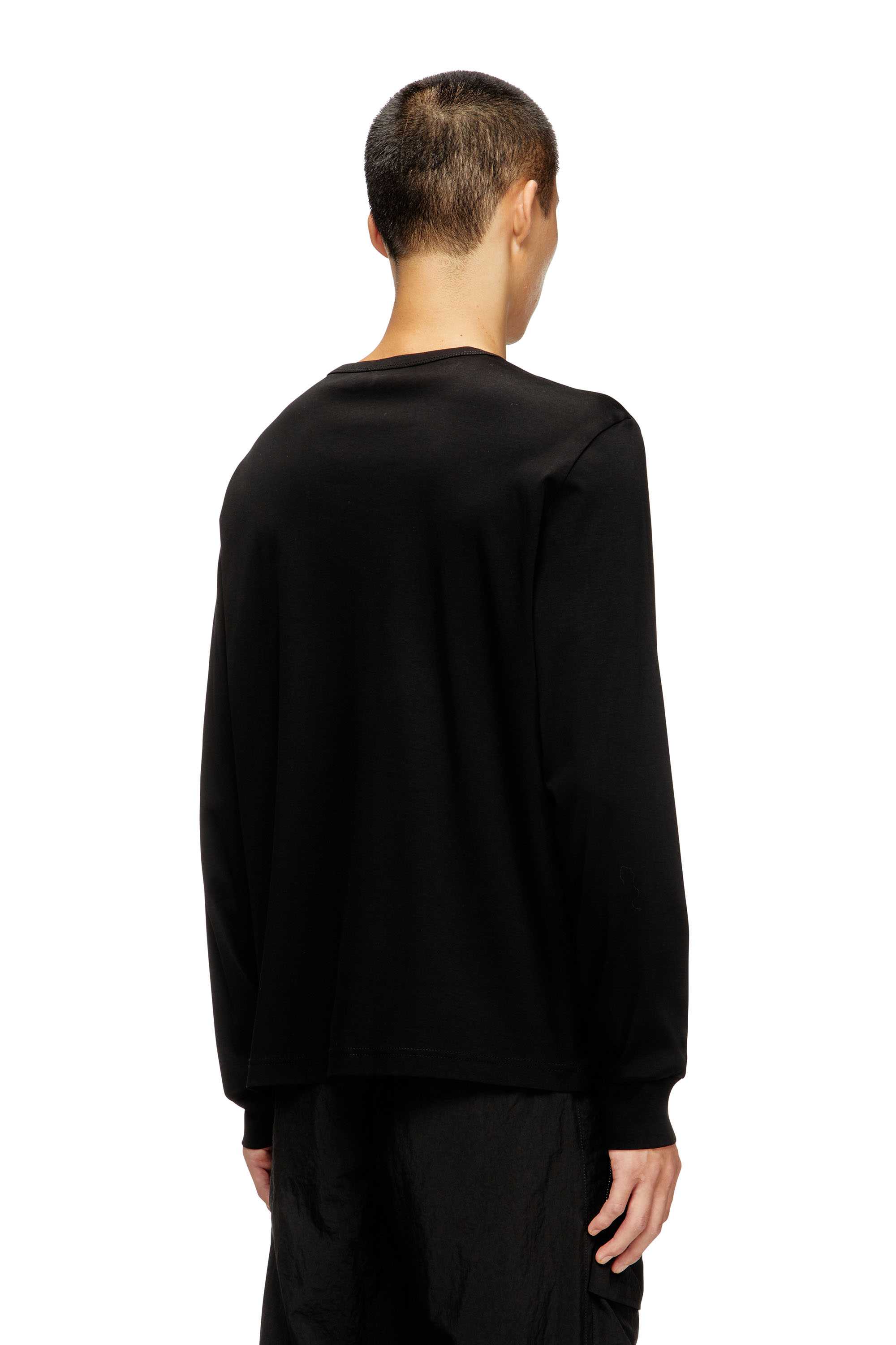 Black Long-sleeve cotton t-shirt