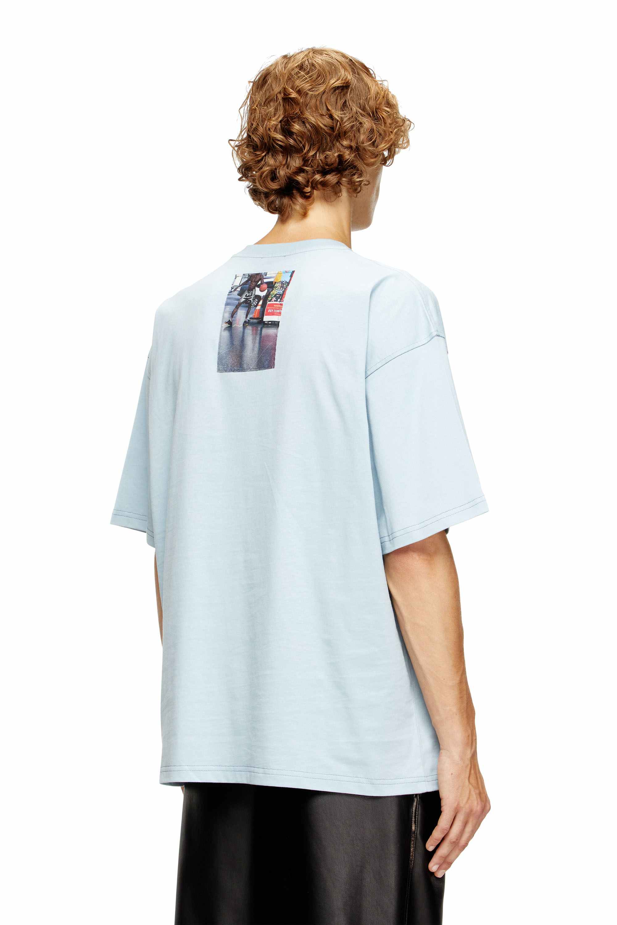Light Blue T-shirt with logo photo patches