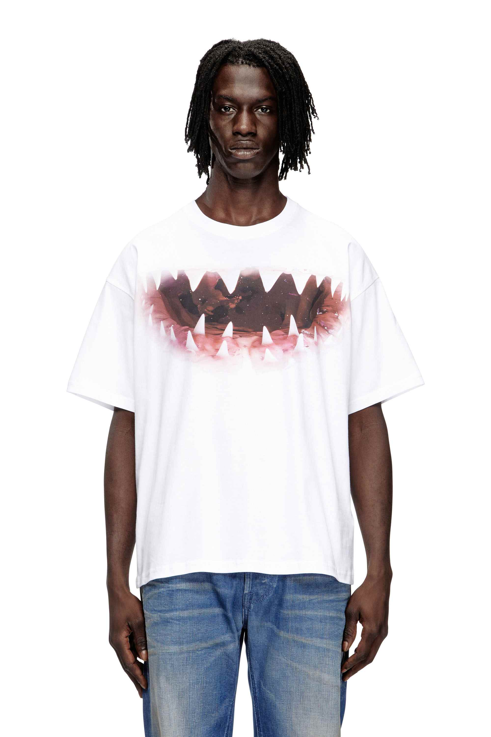 White Cotton t-shirt with Shark mouth print