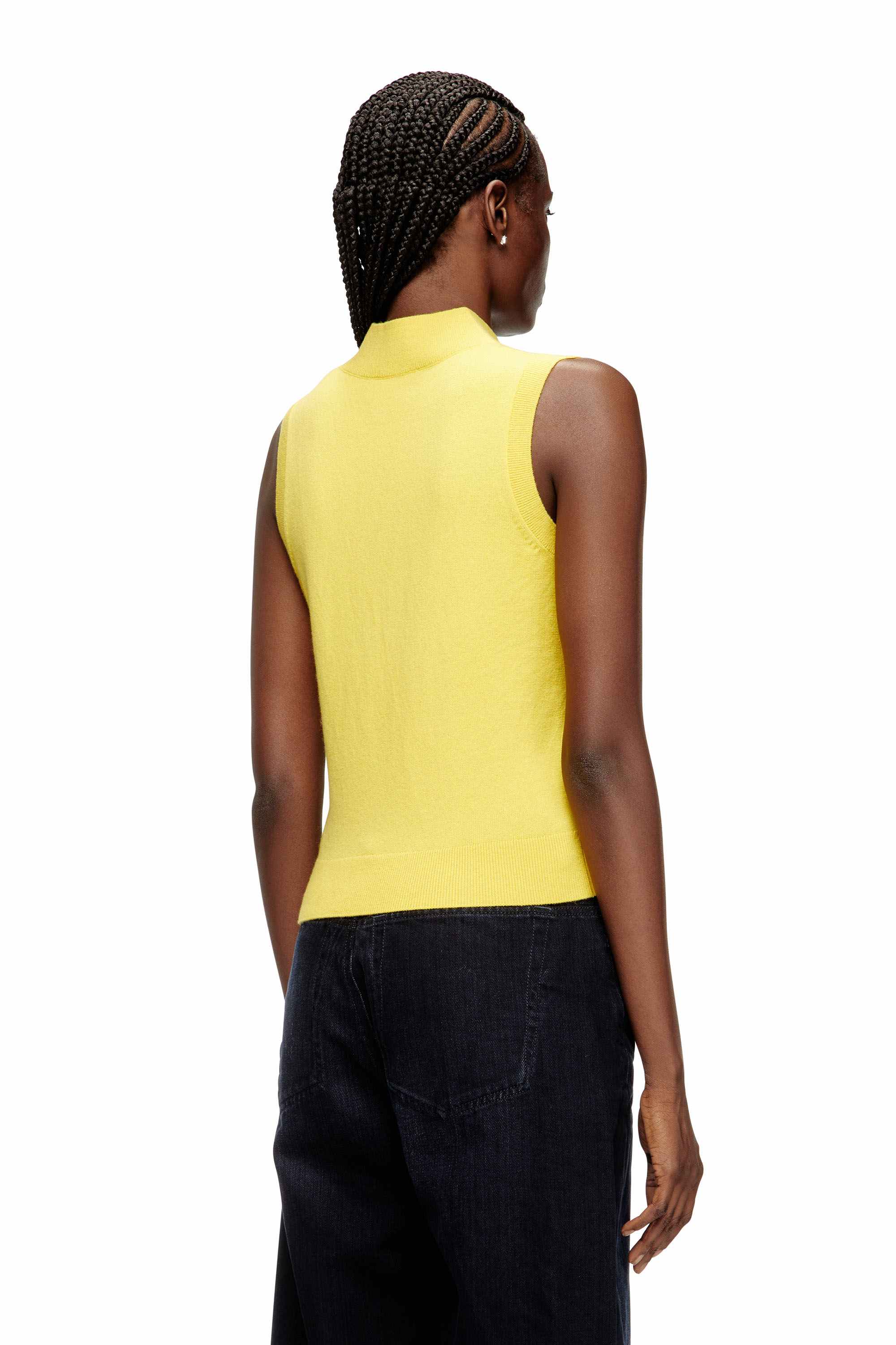 Yellow Cut-out turtleneck vest in argyle wool
