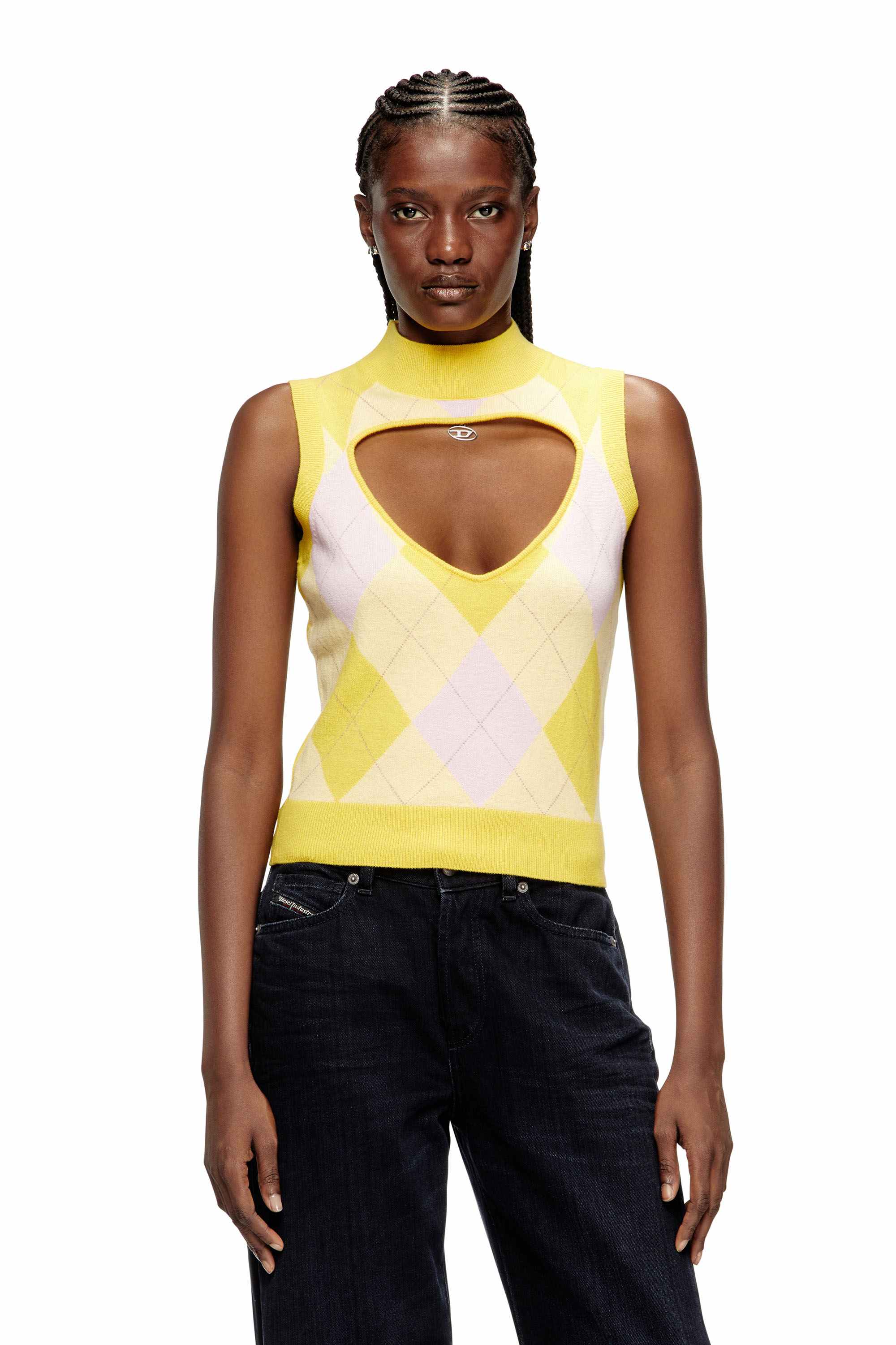Yellow Cut-out turtleneck vest in argyle wool