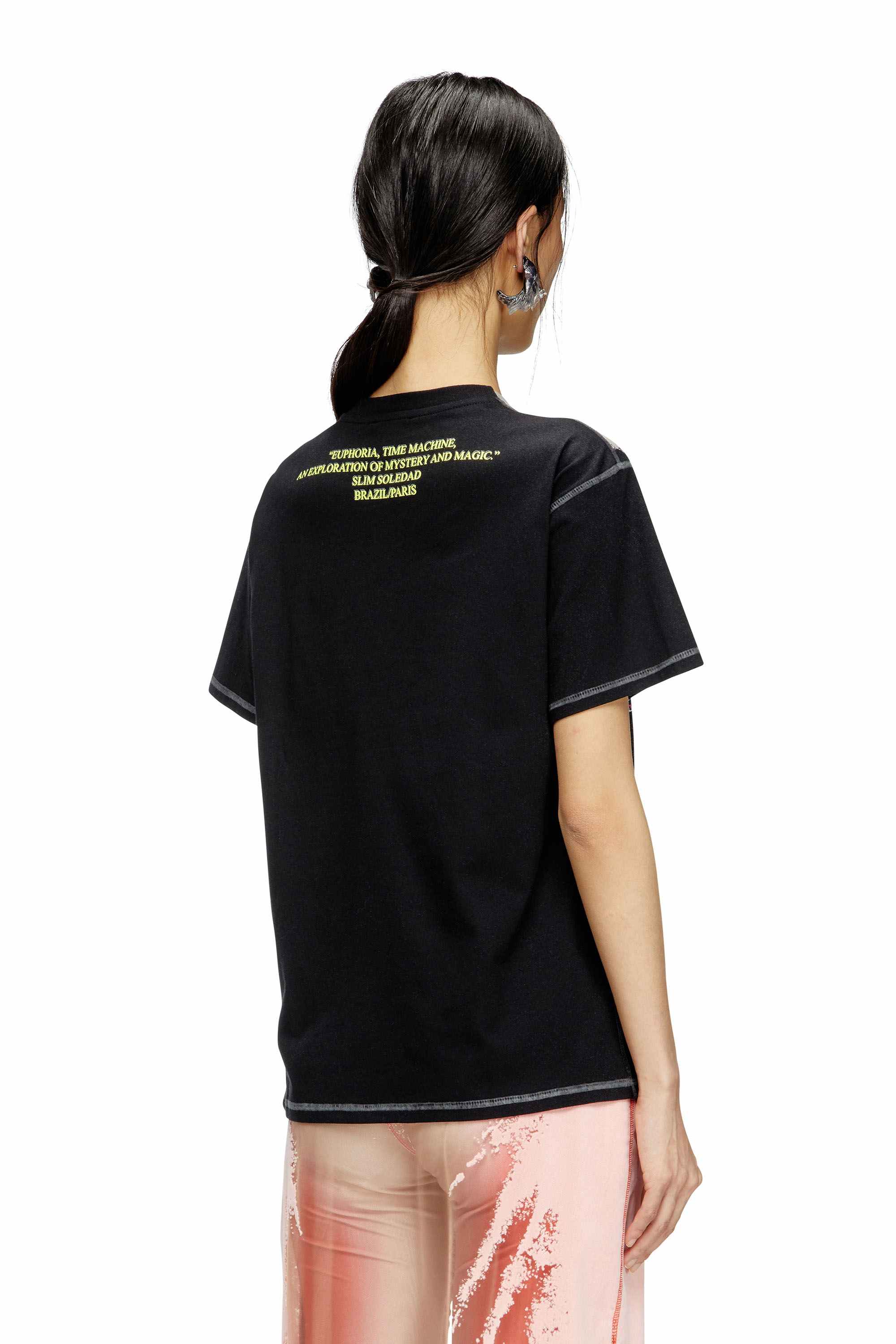Black Crew neck T-shirt with lyrics print