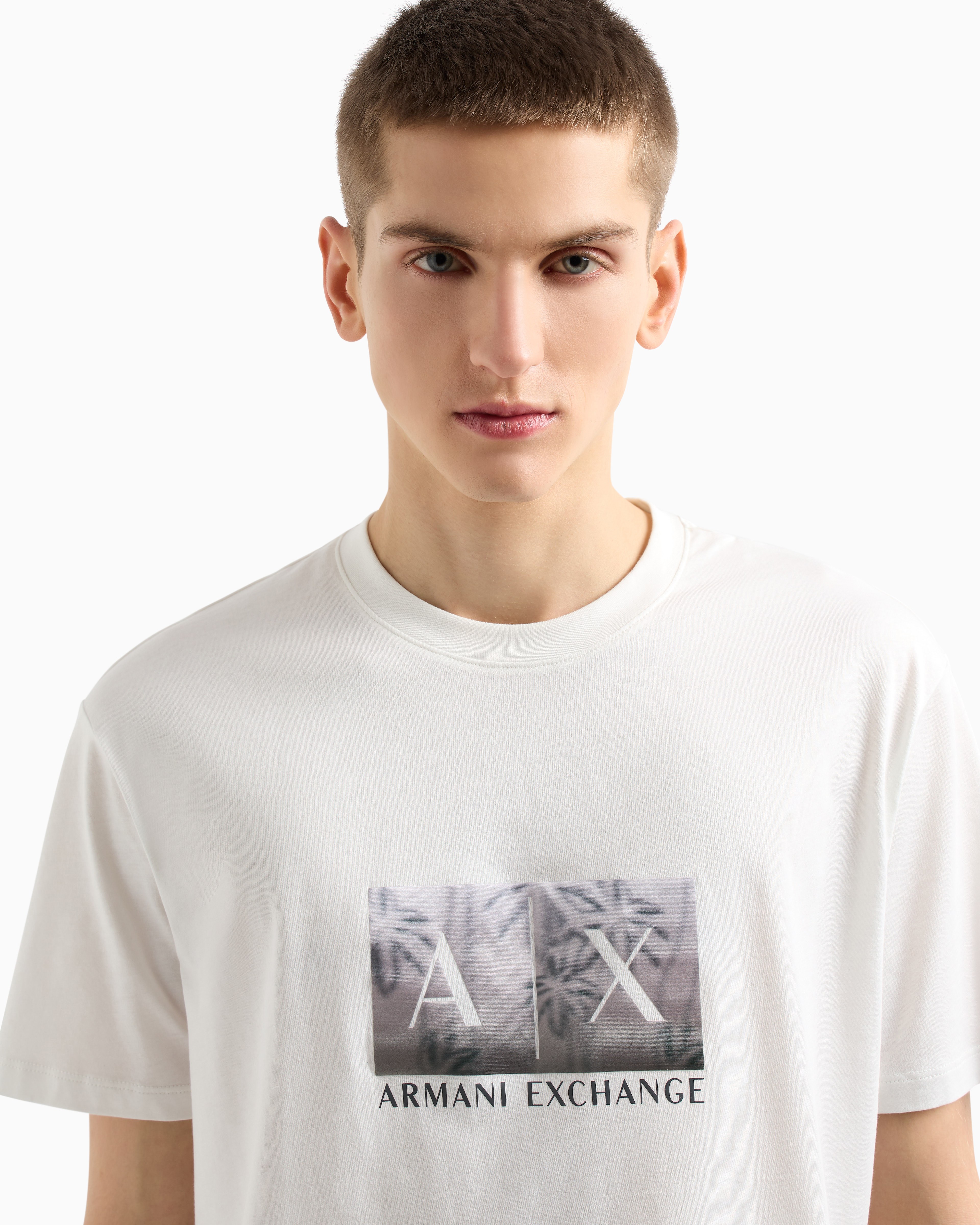 Men's Half Sleeves Summer Resort T-shirt