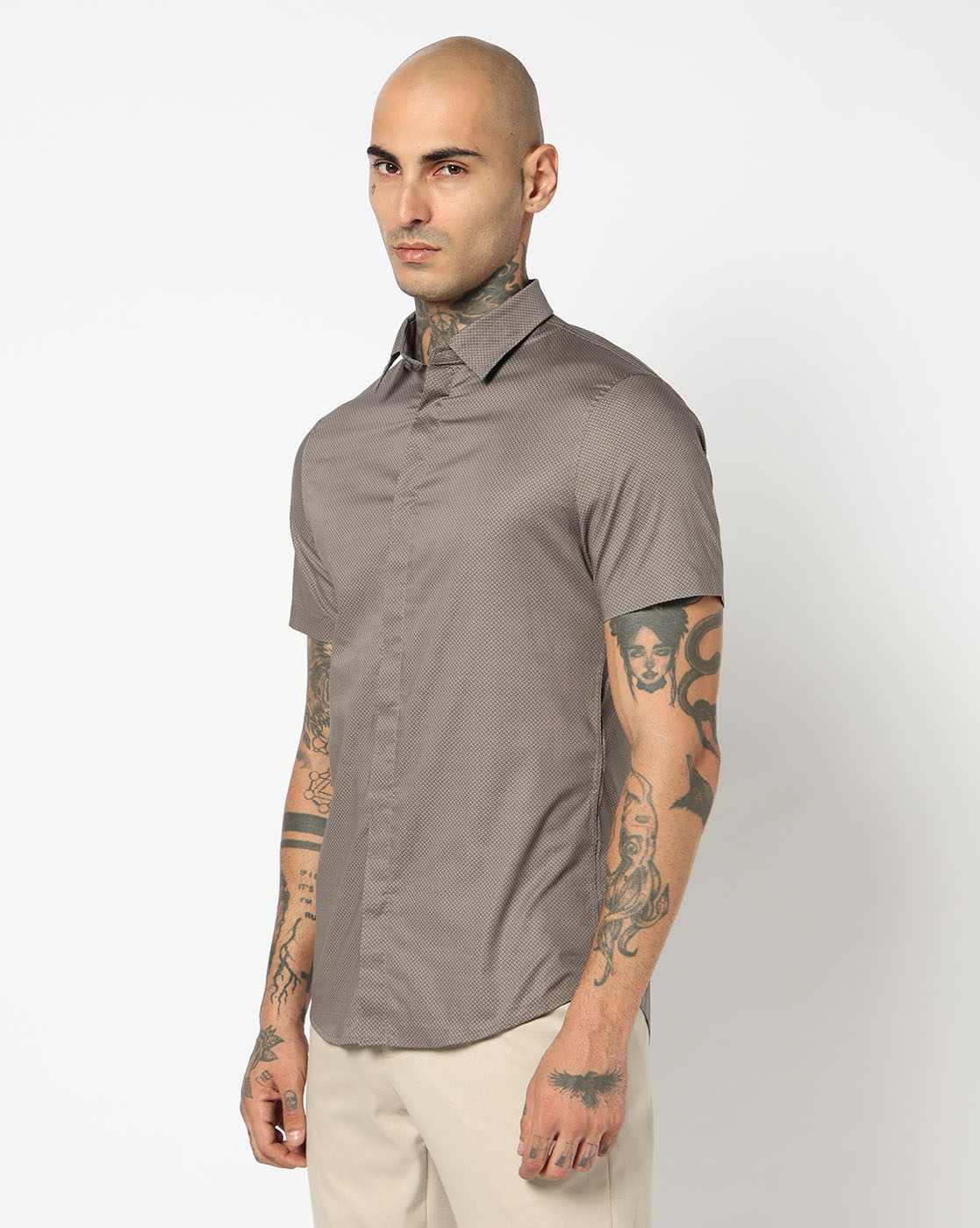 Men Brown Logo Execution Slim Fit Casual Shirts