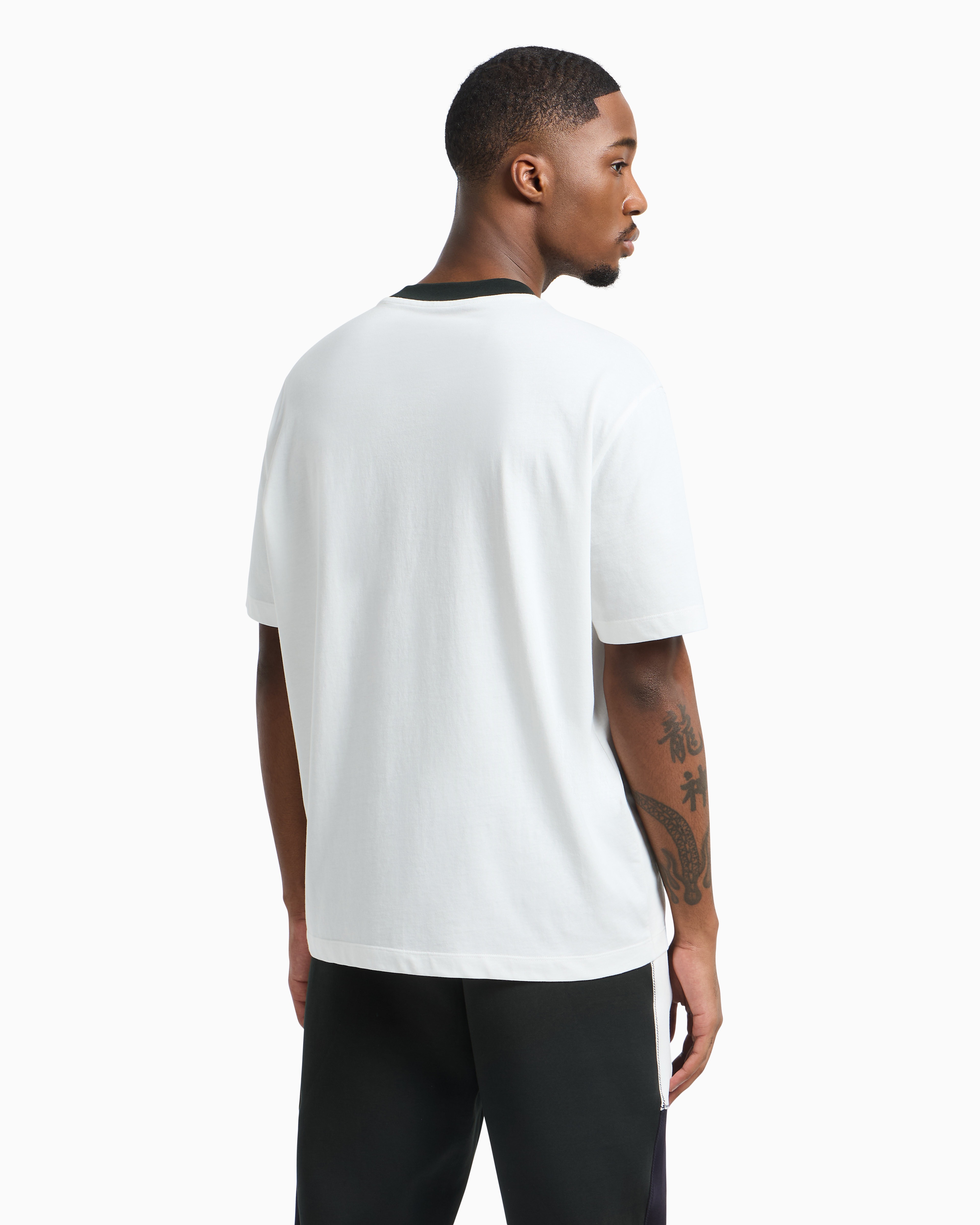 Men's Half Sleeves Armani Classics T-shirt