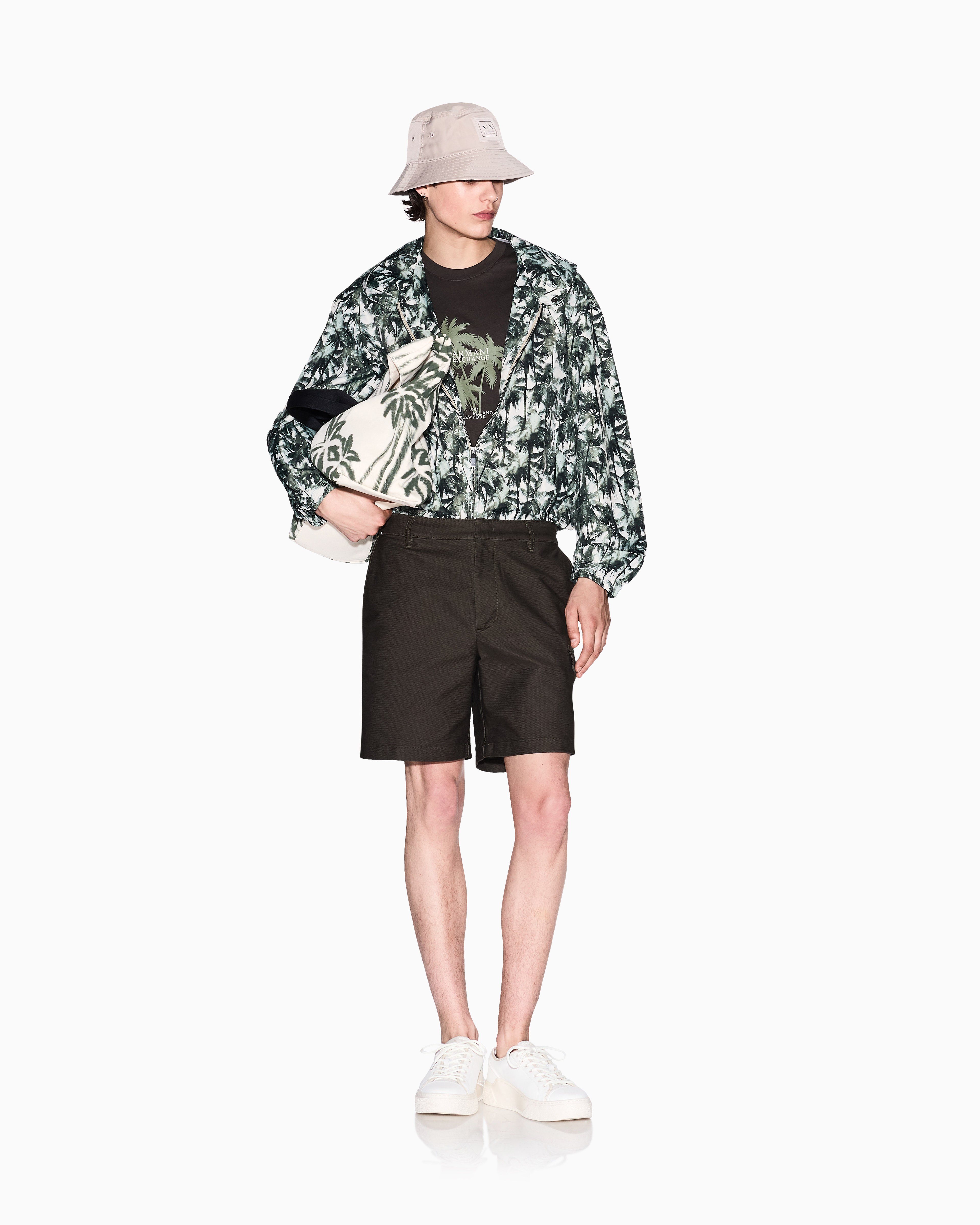 Men's Half Sleeves Summer Resort T-shirt