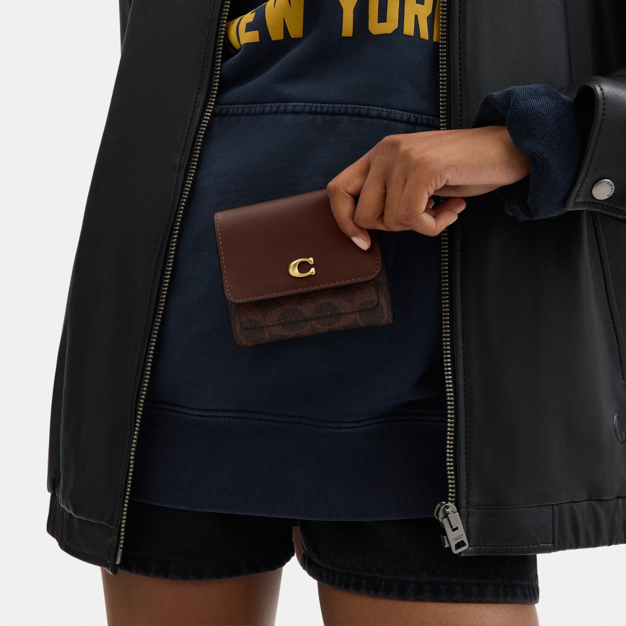 Mila Small Flap Wallet In Signature Canvas