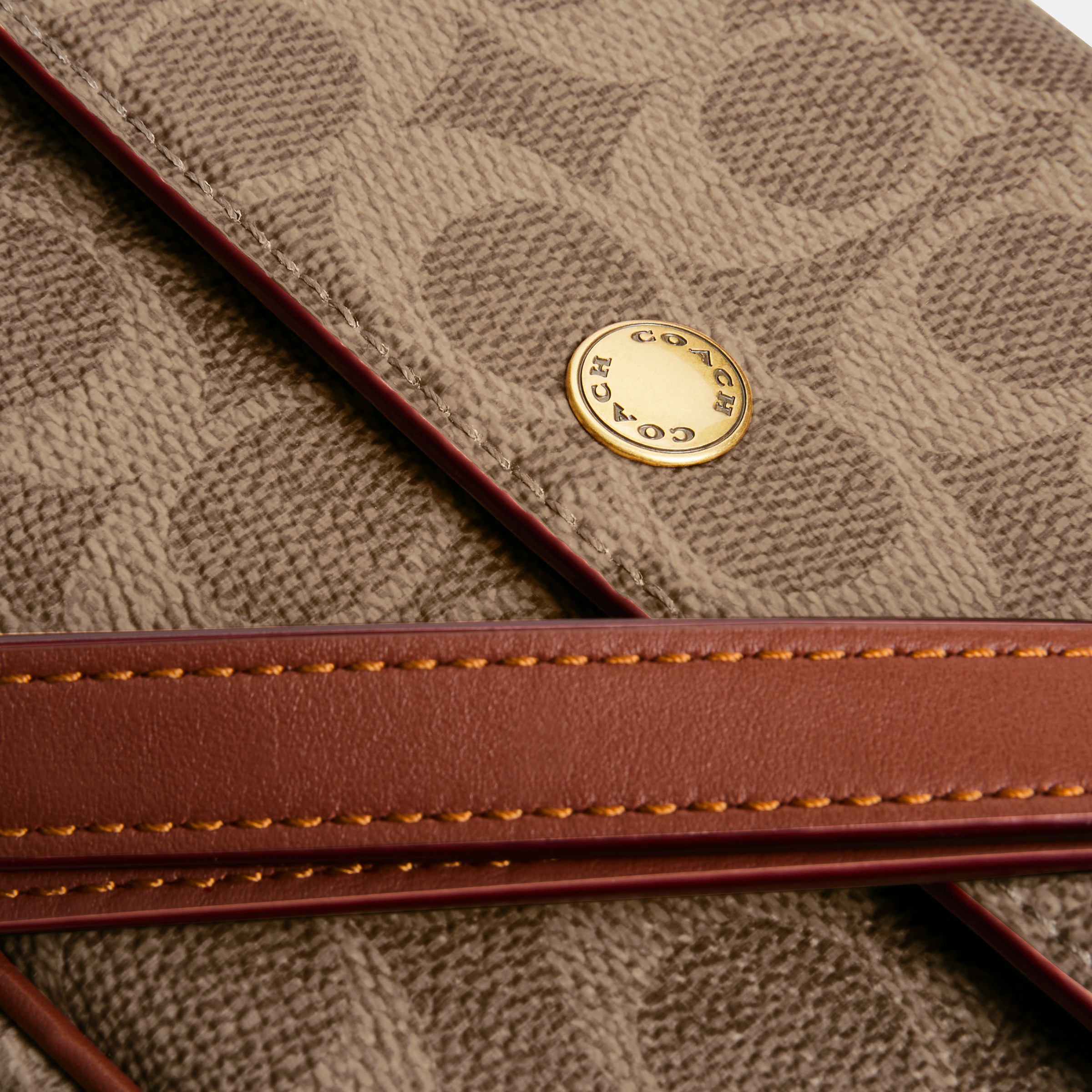 Brook Flap Chain Bag In Signature Canvas