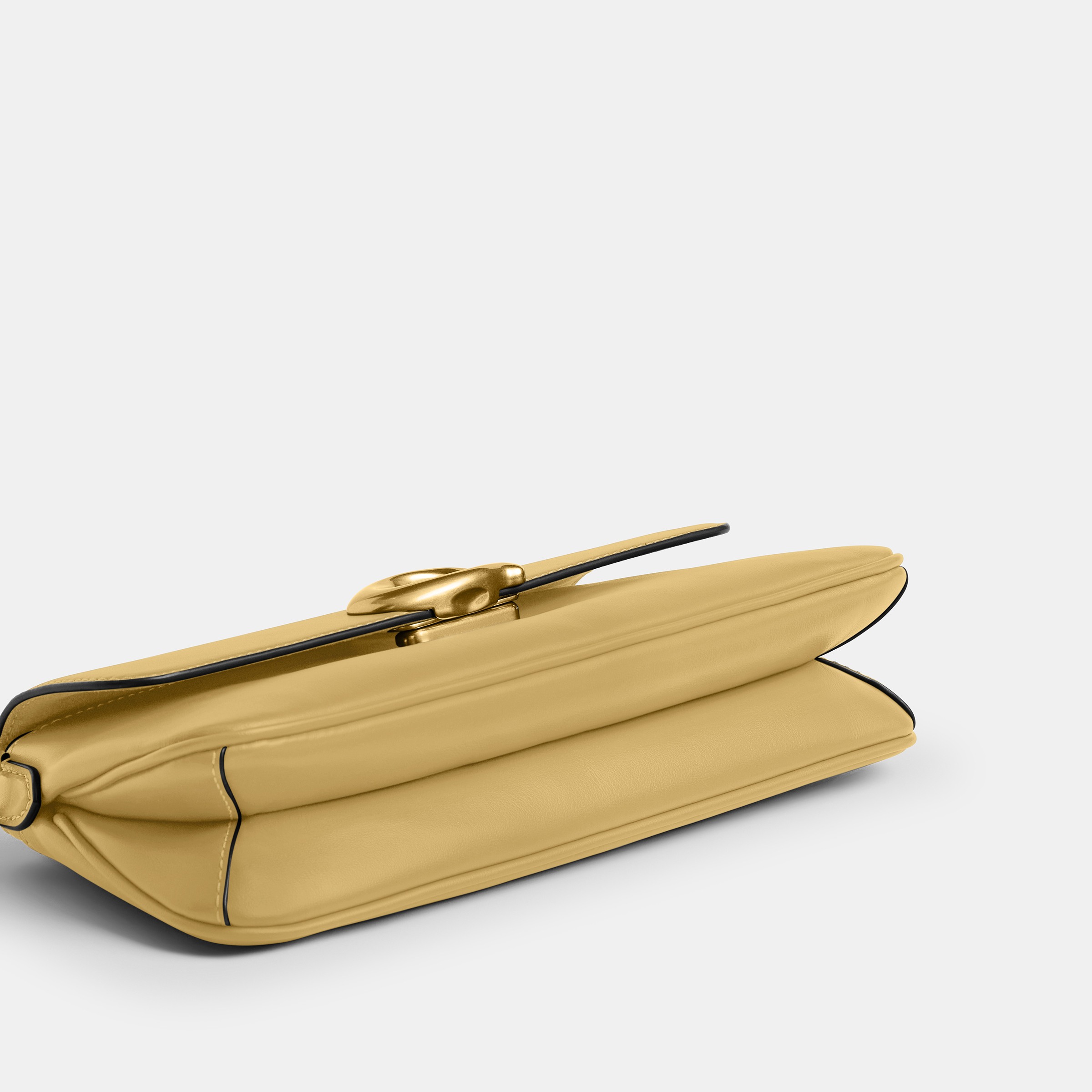 Jet Shoulder Bag