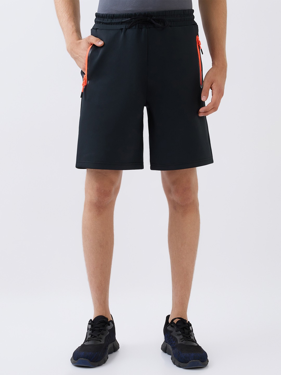 CARBON ULTRA TRACK SHORT