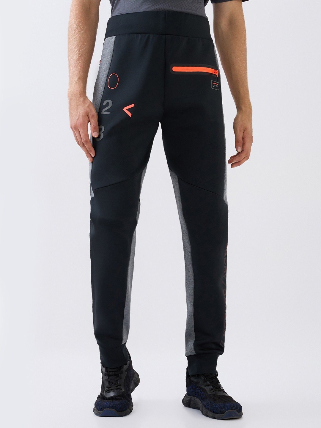 CARBON ULTRA TRACK PANT