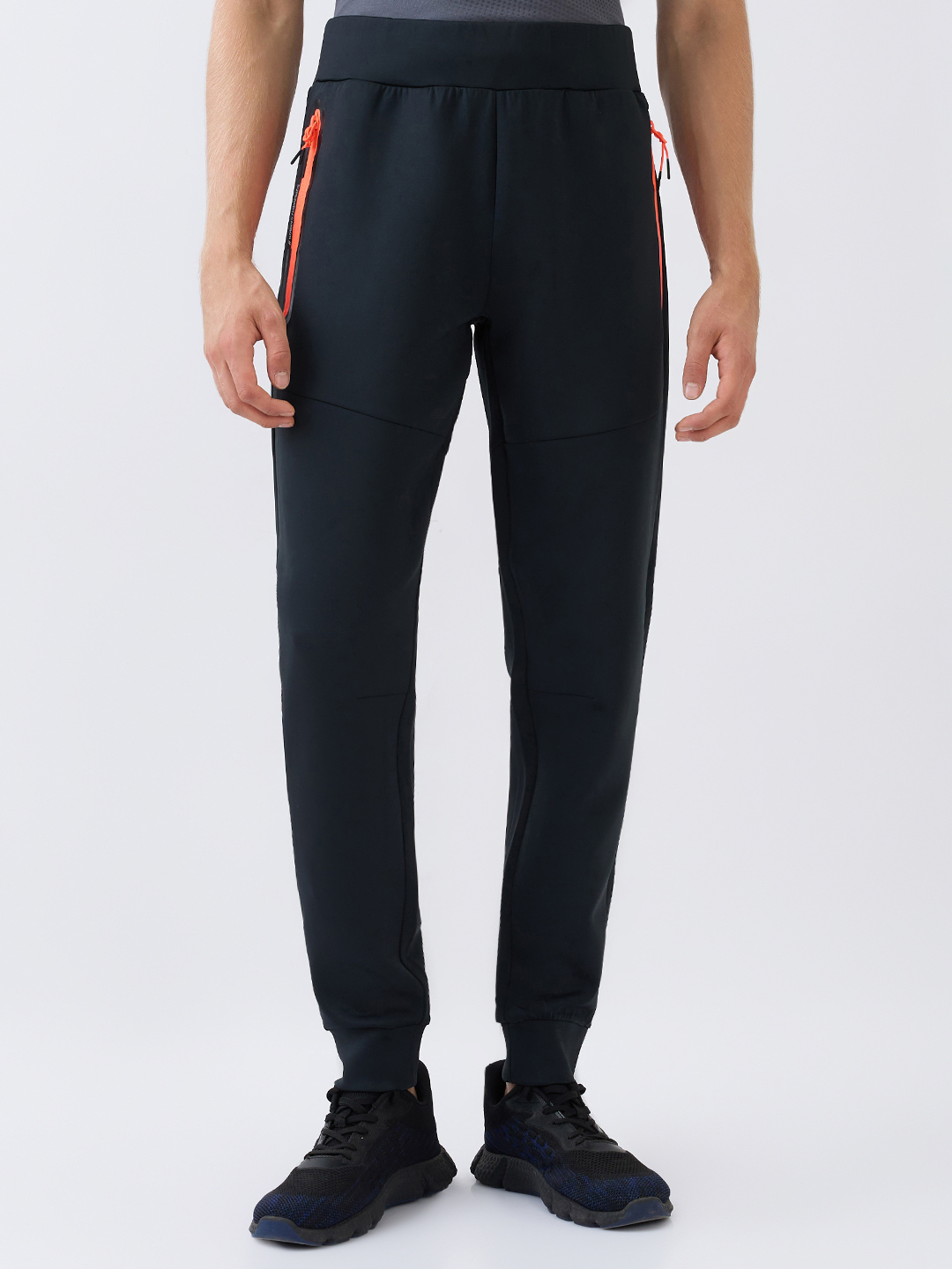 CARBON ULTRA TRACK PANT