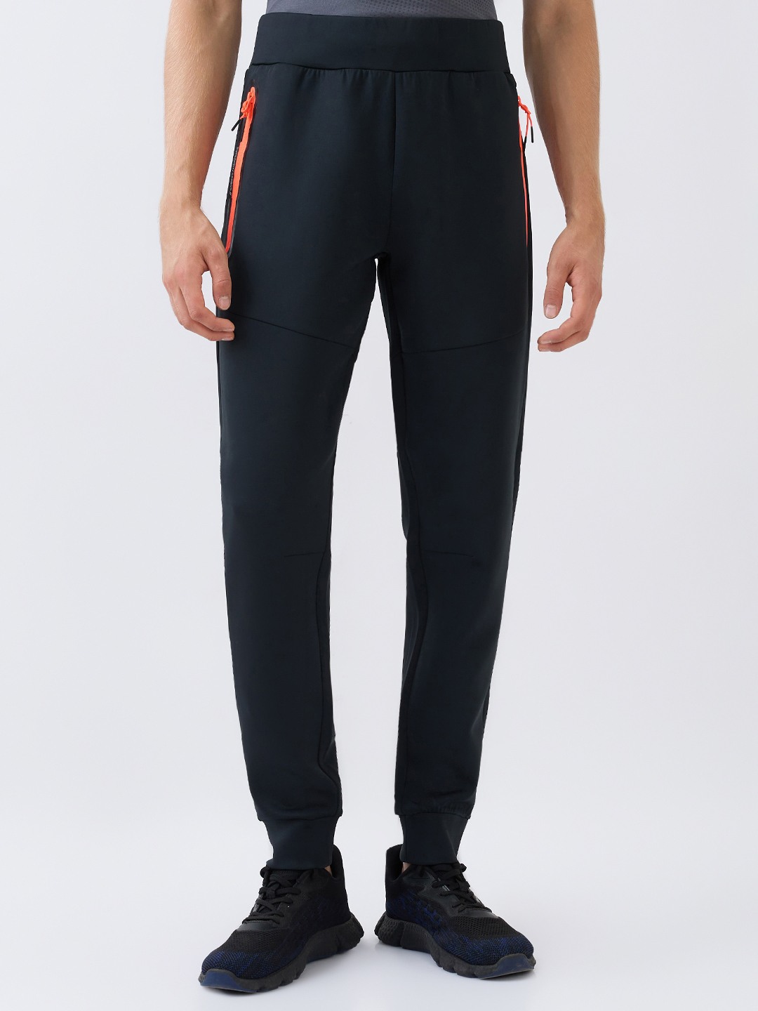 CARBON ULTRA TRACK PANT
