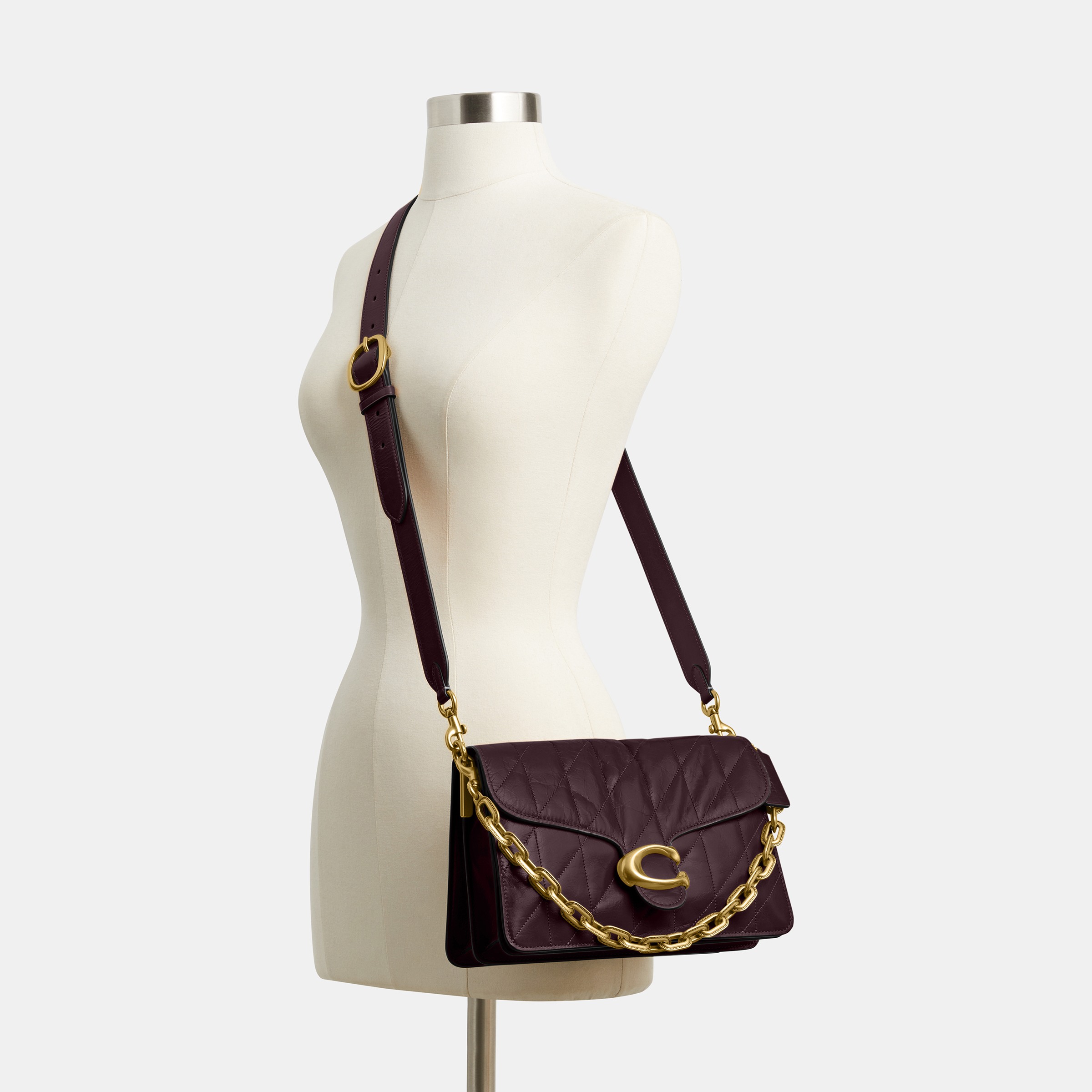 Chain Tabby Shoulder Bag With Quilting