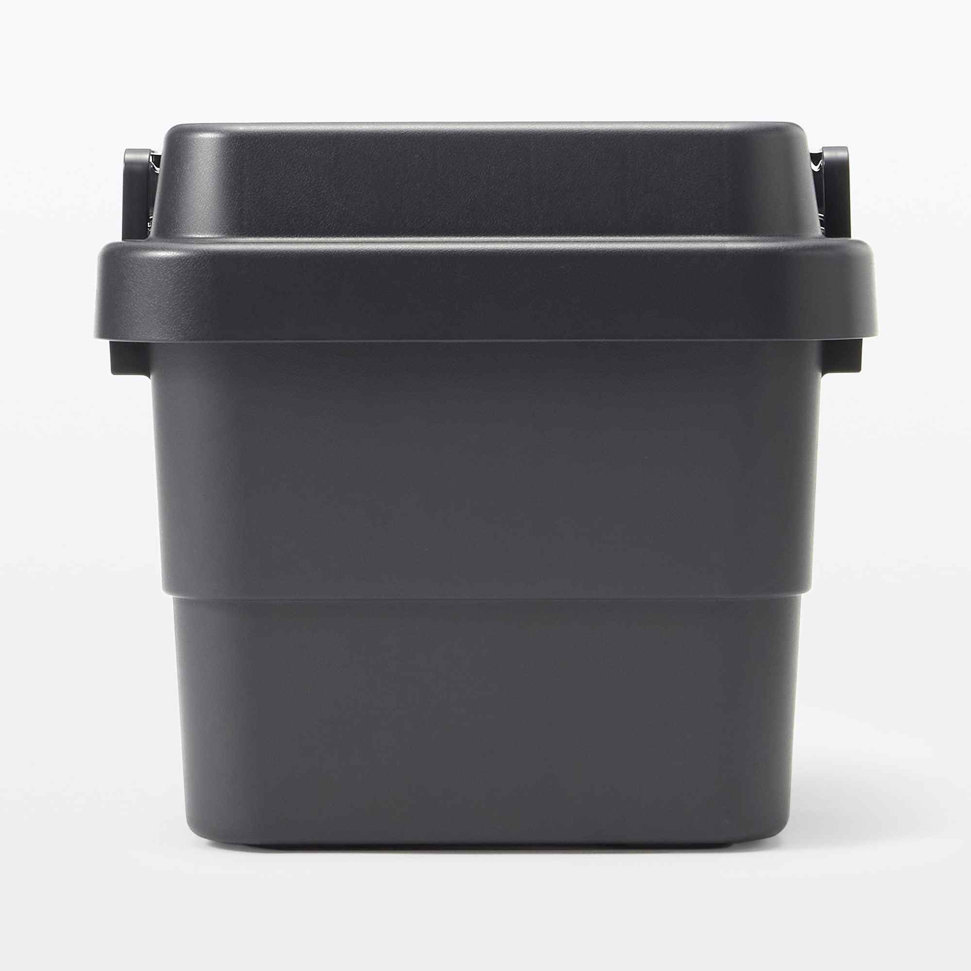 POLYPROPYLENE STURDY STORAGE B