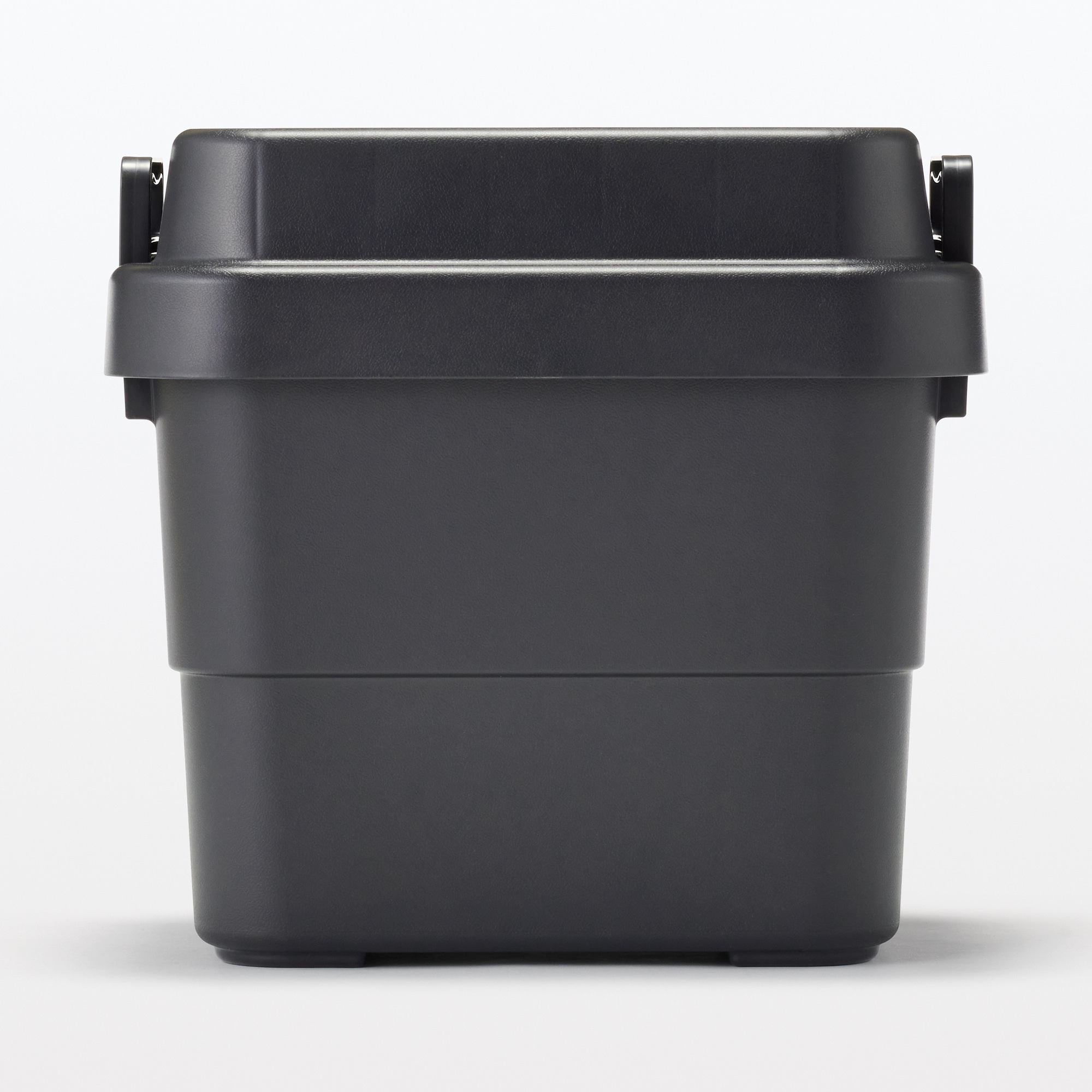POLYPROPYLENE STURDY STORAGE B