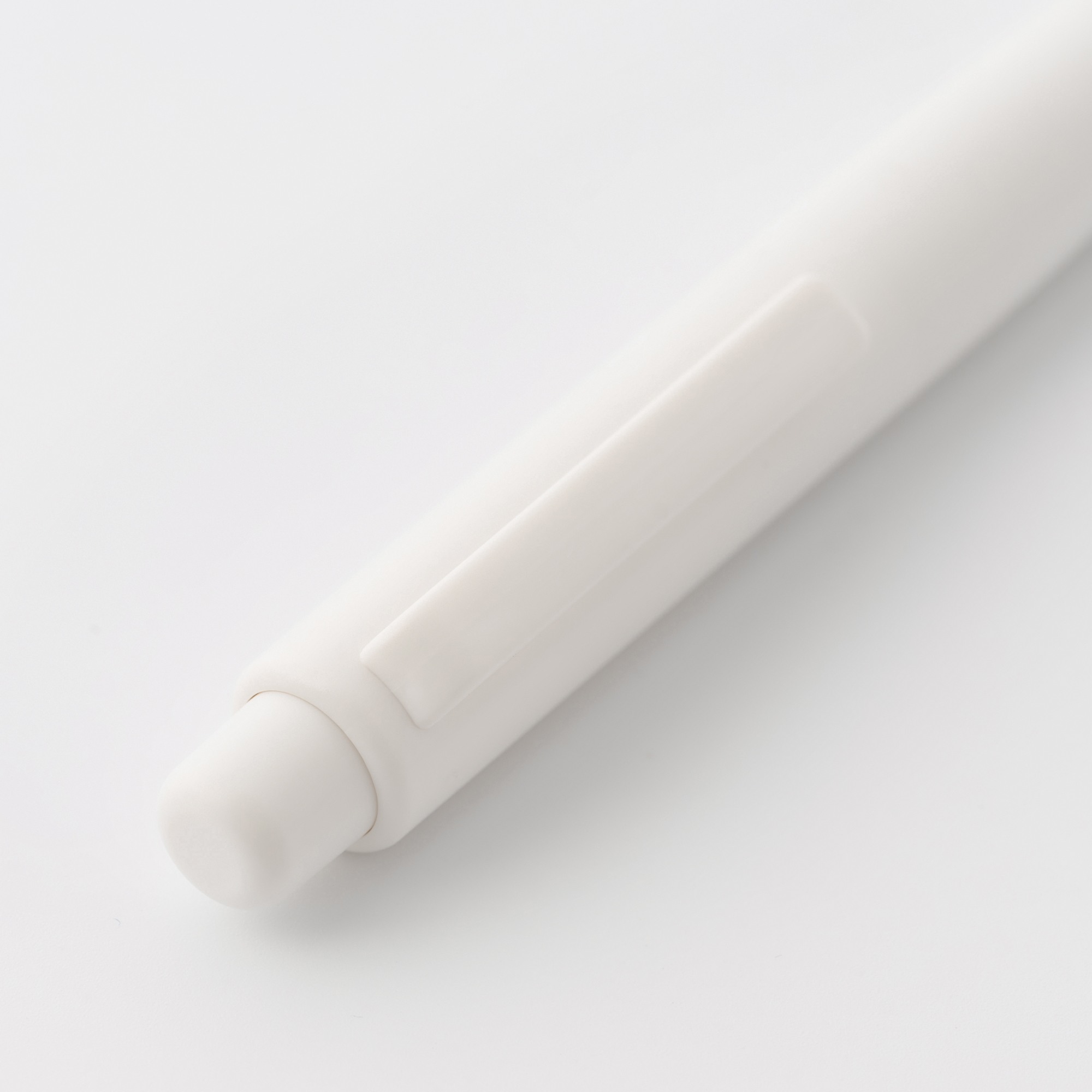 Compact mechanical pencil