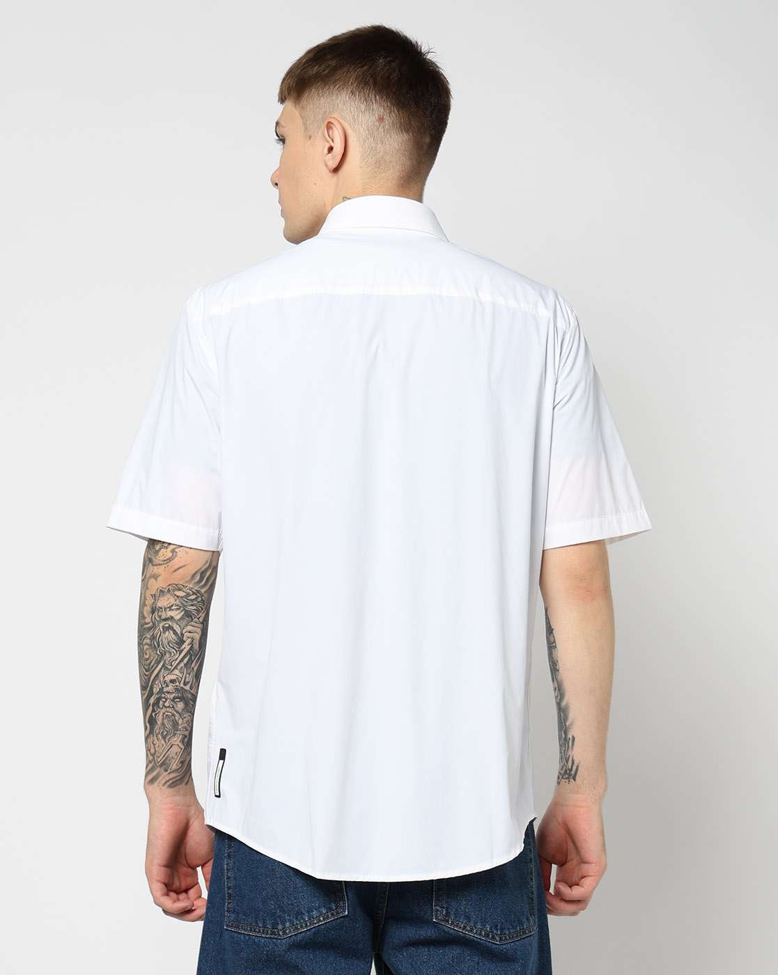 Men White Commuting Regular Fit Casual Shirts